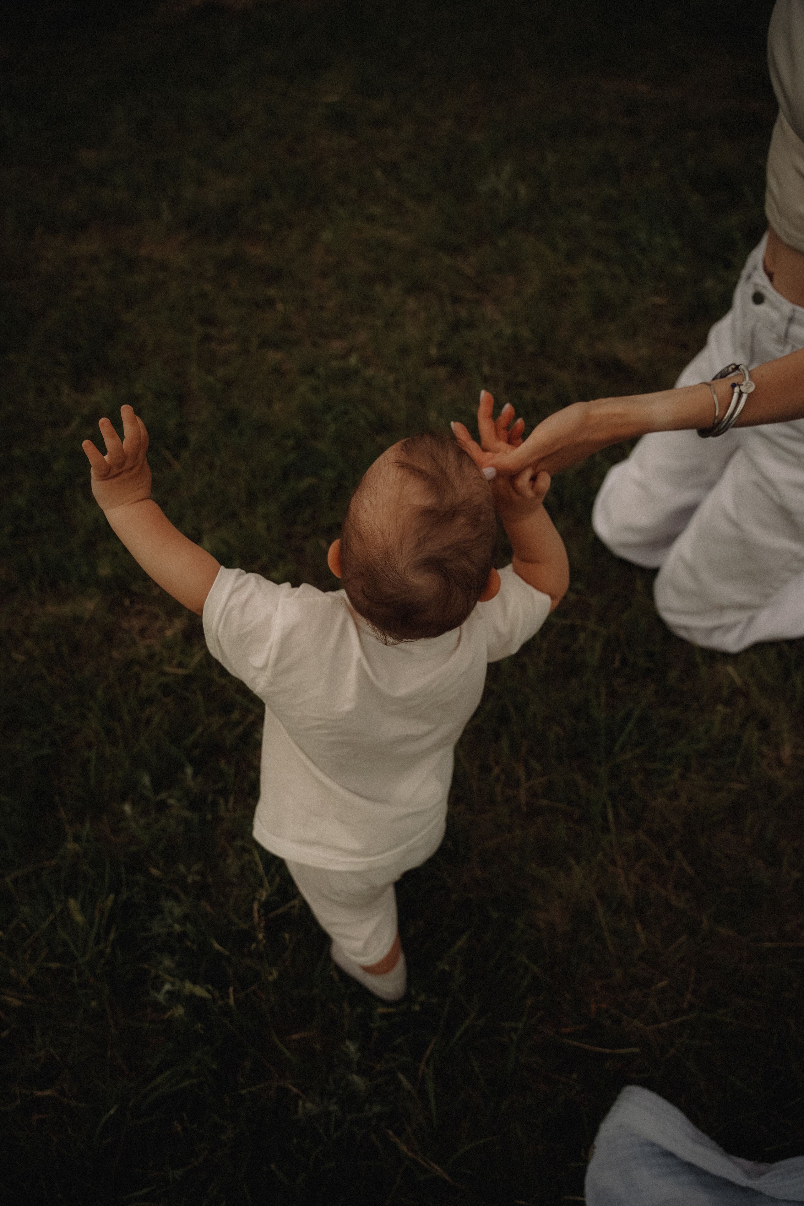 В парке. VISUAL ARTIST · KRONGAUZ ANASTASIA