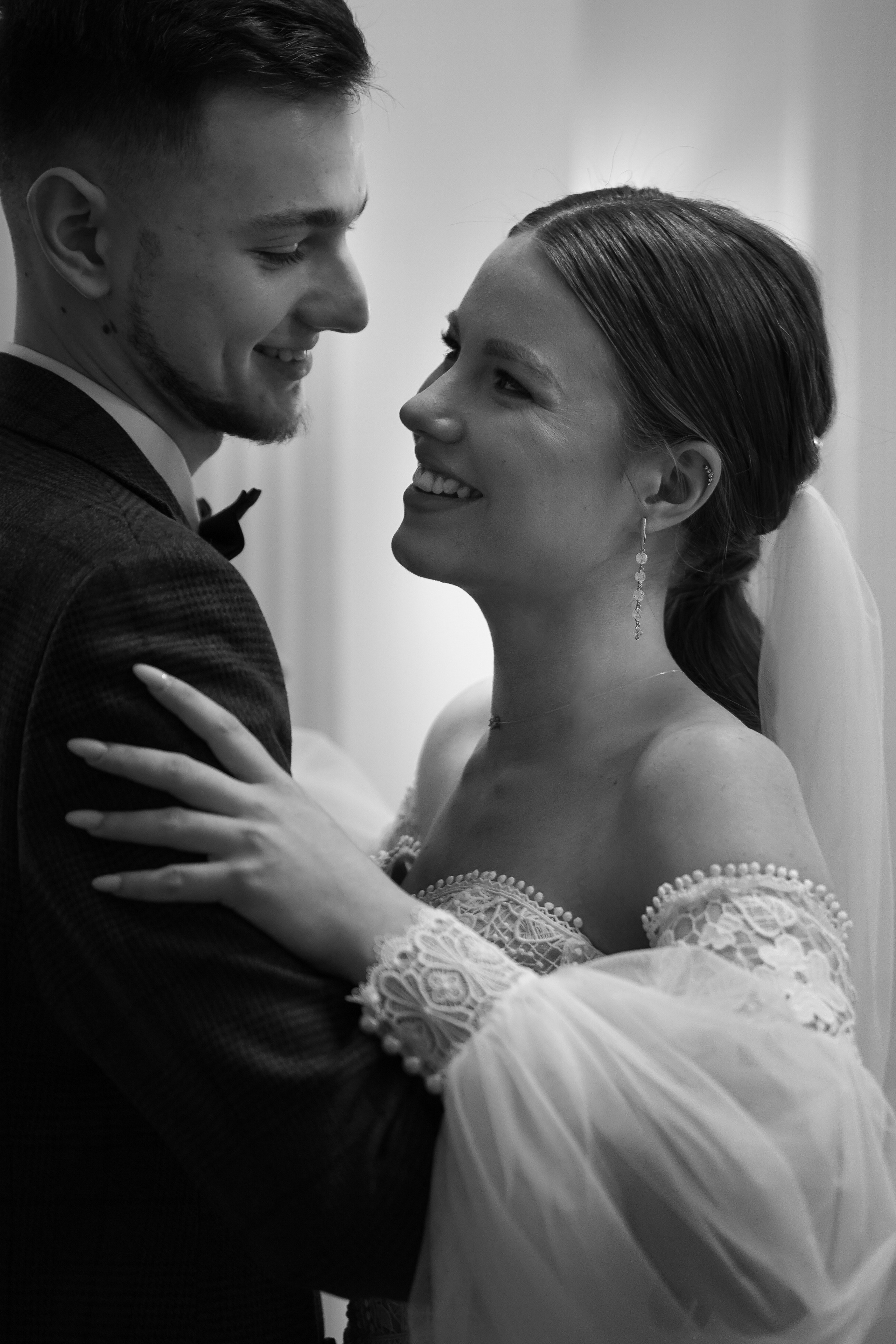 Загс. VISUAL ARTIST · KRONGAUZ ANASTASIA