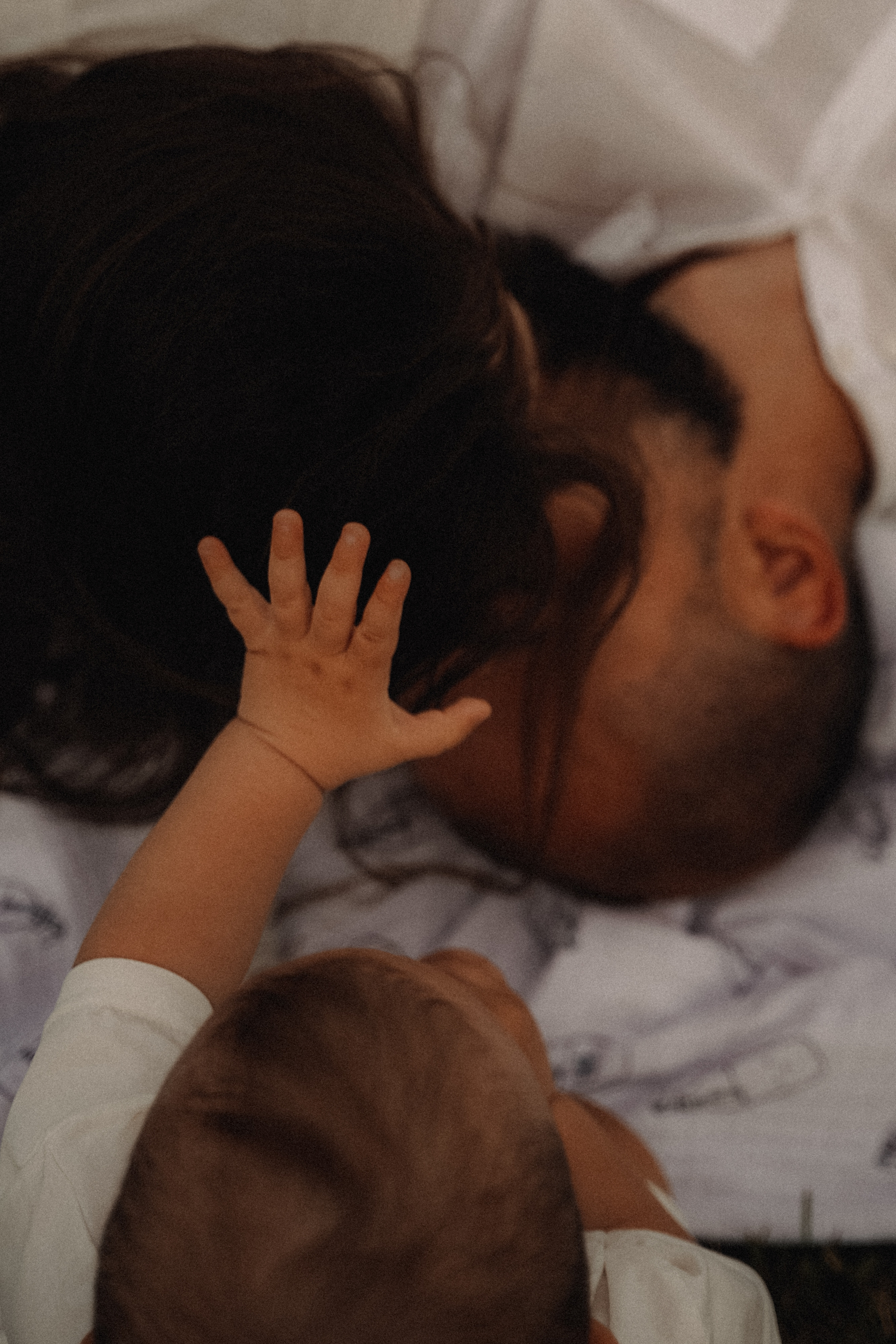 В парке. VISUAL ARTIST · KRONGAUZ ANASTASIA