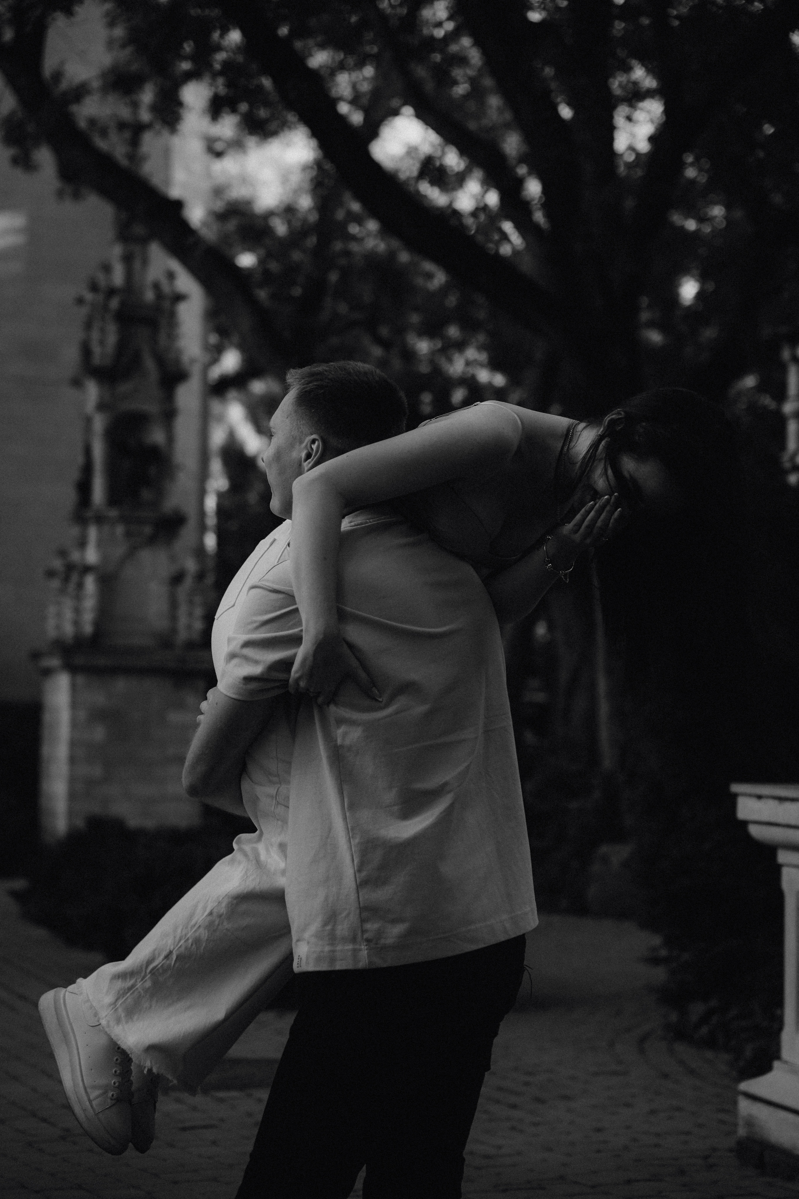 Вдвоем. VISUAL ARTIST · KRONGAUZ ANASTASIA