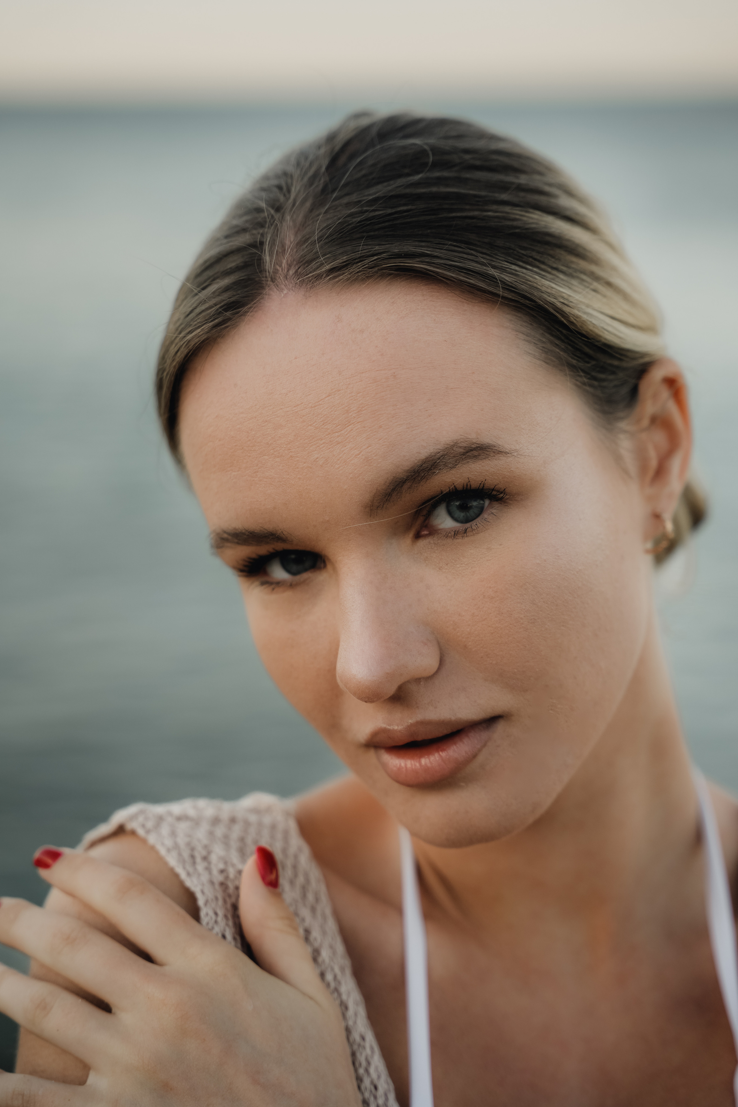 Нежная. VISUAL ARTIST · KRONGAUZ ANASTASIA