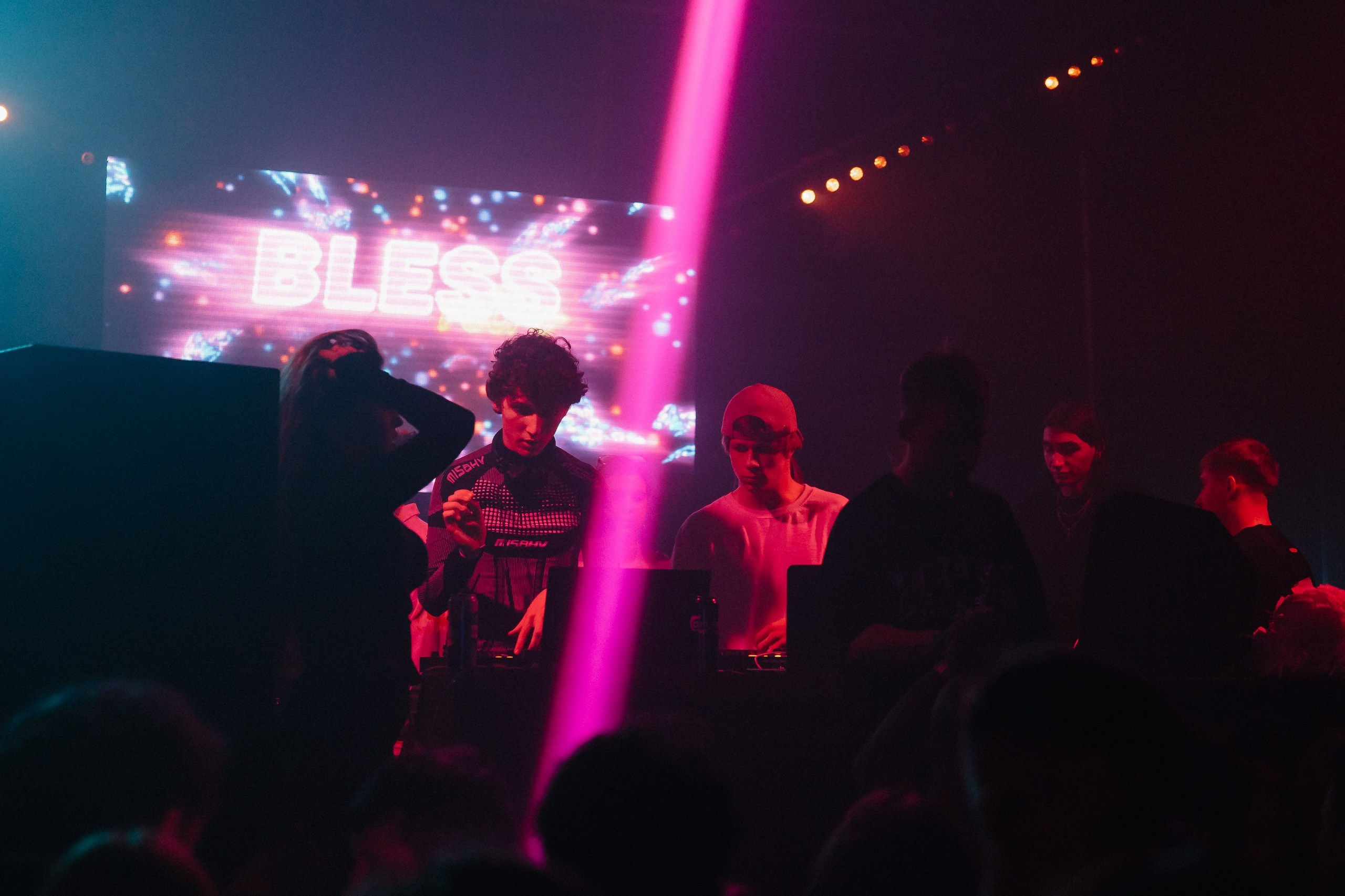 Bless 8-03. Свадебный фотограф Роман Медведев , Минск, Беларусь