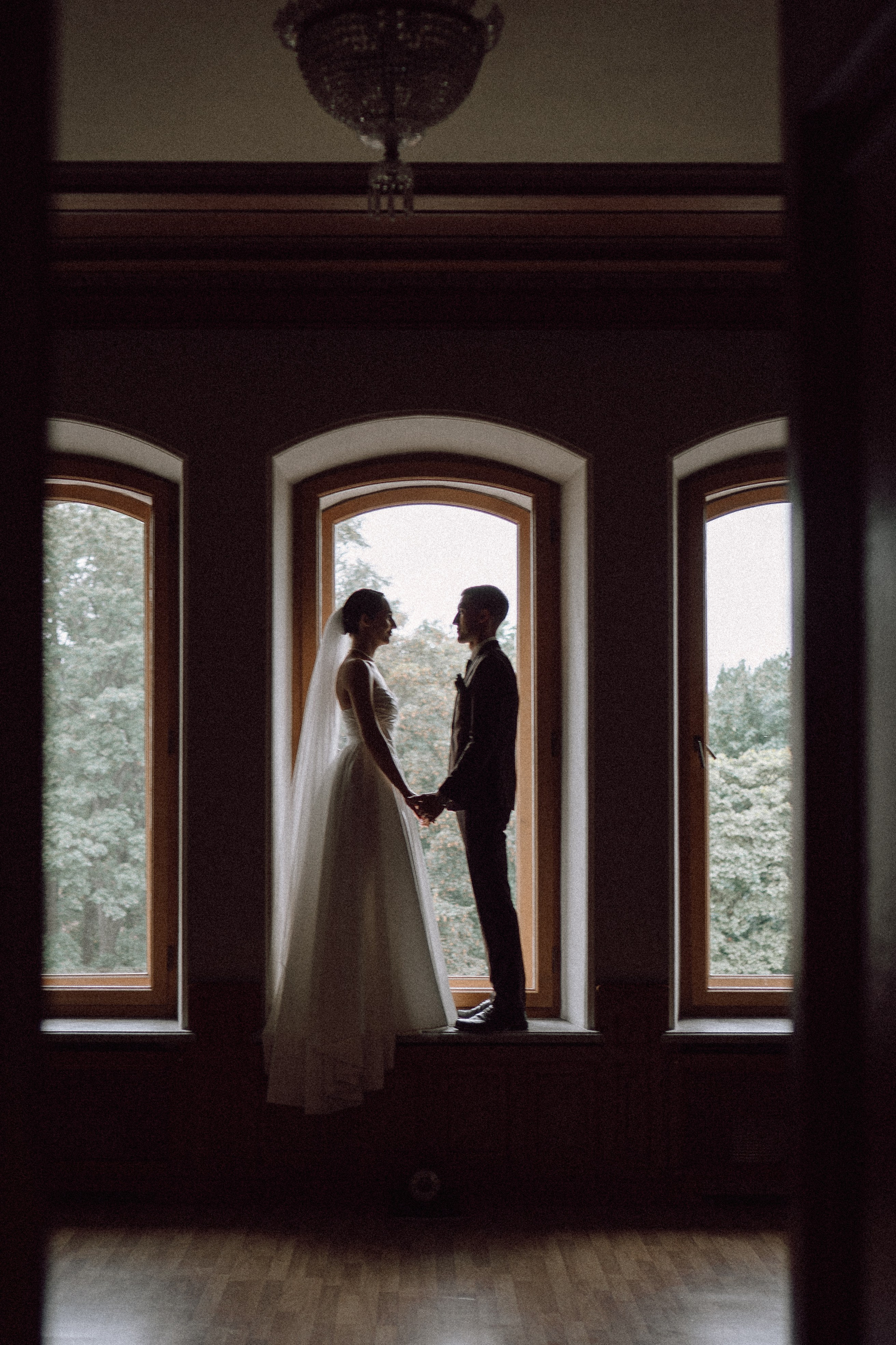 СВАДЕБНАЯ ПРОГУЛКА В САНТК-ПЕТЕРБУРГЕ (ИСАКИЕВСКИЙ СОБОР, ЗИМНЯЯ КАНАВКА, ЭРМИТАЖ И БОЛЬШАЯ МОРСКАЯ УЛИЦА). Профессиональный фотограф, Санкт-Петербург — Виктория Богомолова