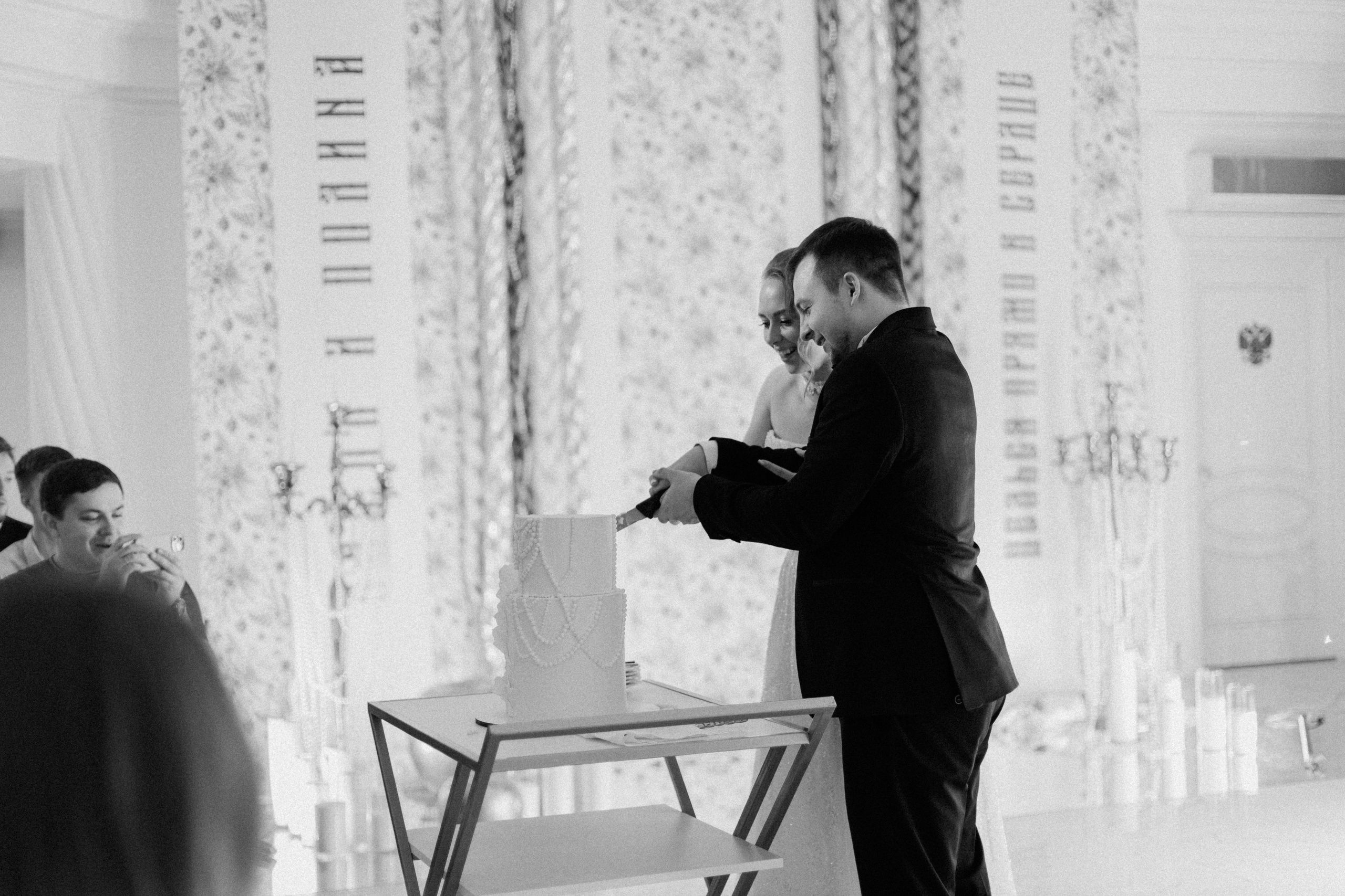 Полина и Антон. Свадебный фотограф Александра Тюлякова