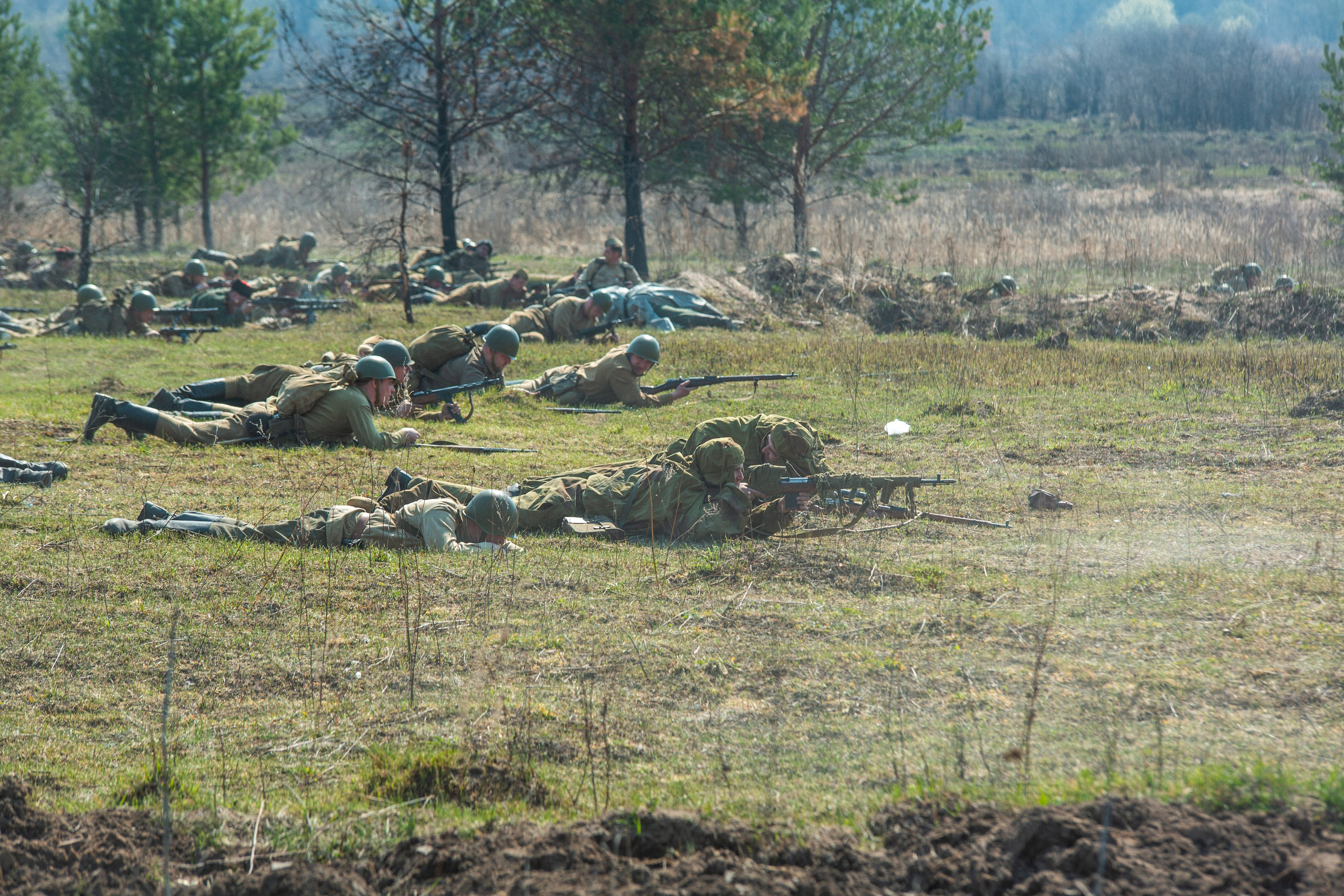 РЕКОНСТРУКЦИЯ БОЯ — ВОВ — БИТВА ЗА ГОРОД. Профессиональный фотограф в Мценске и Орловской области