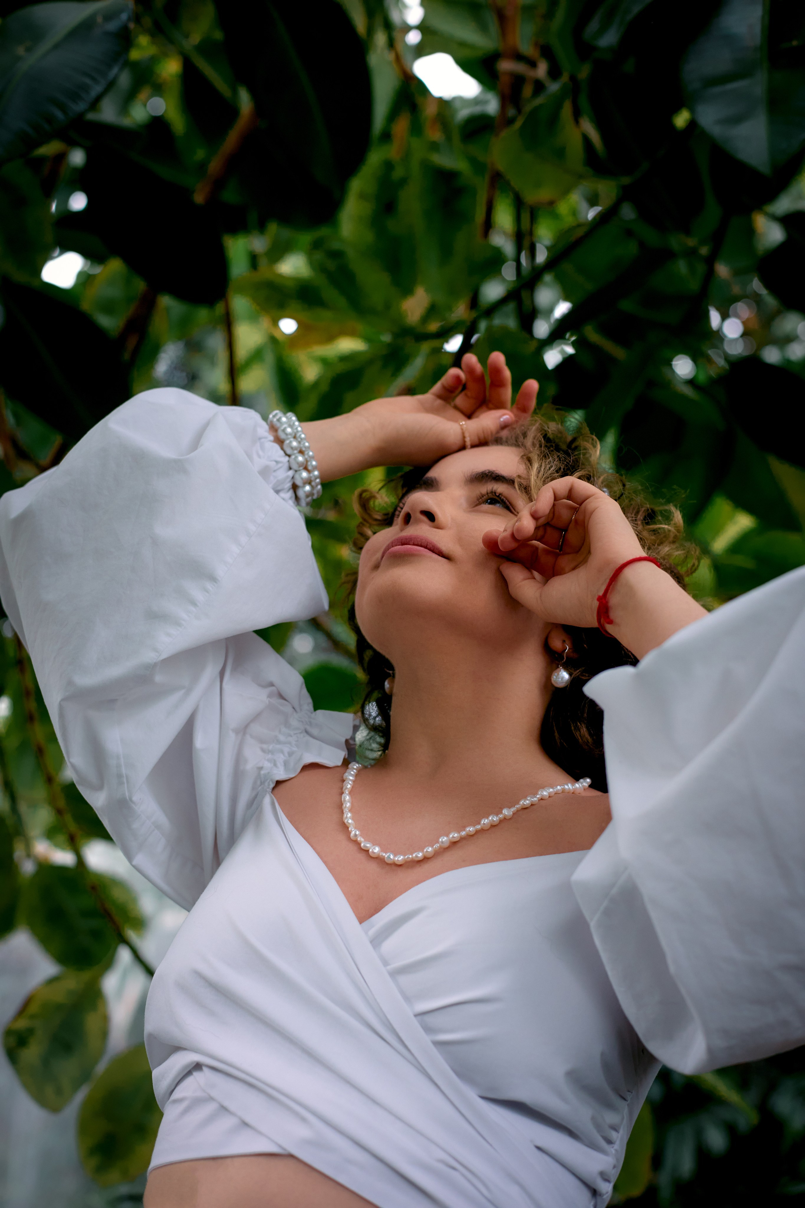 Фотосессия в саду. Портретный фотограф в Санкт-Петербурге Анастасия Епифанова