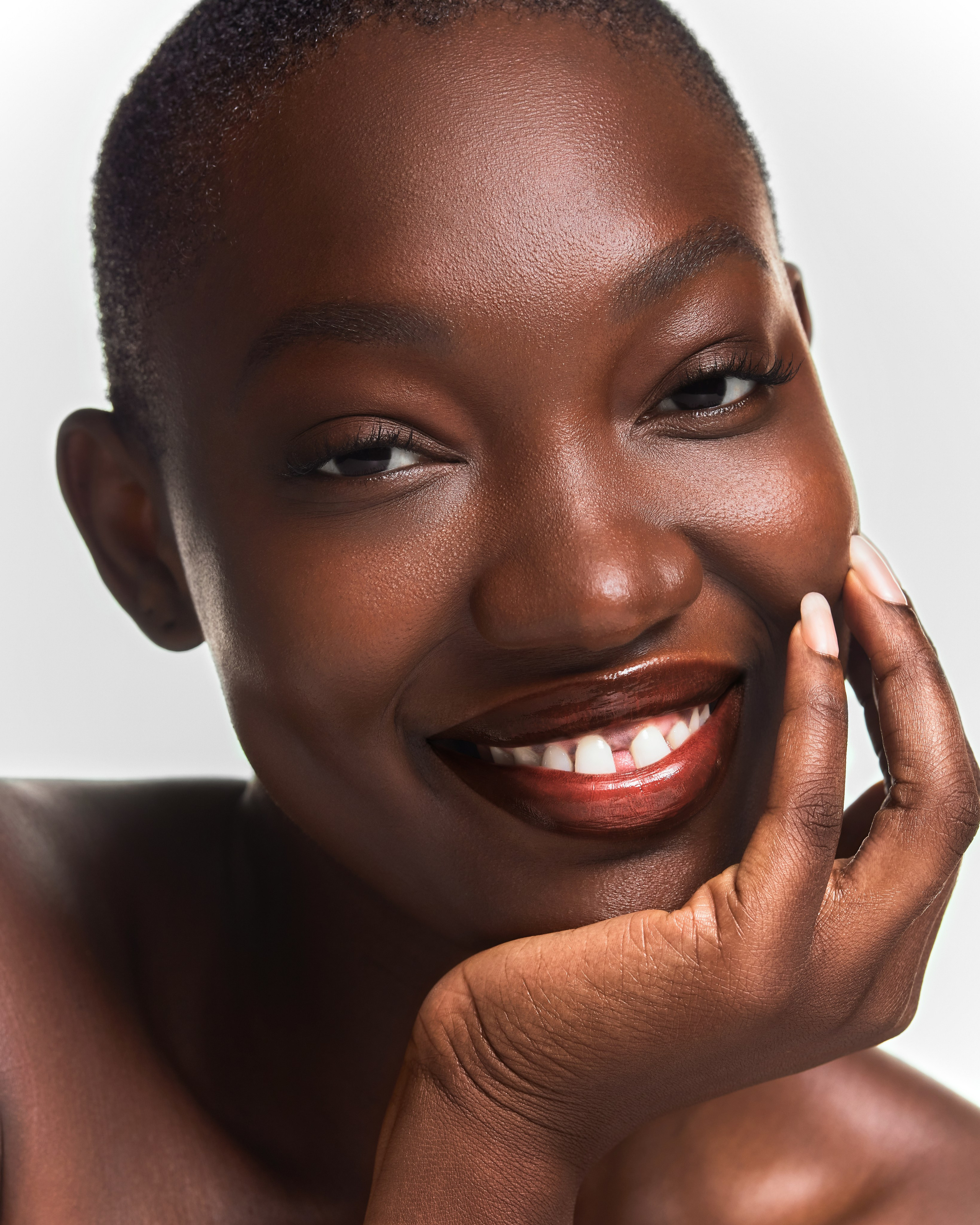 Services. Lisa Bazhenova / Moonlizzv_photo