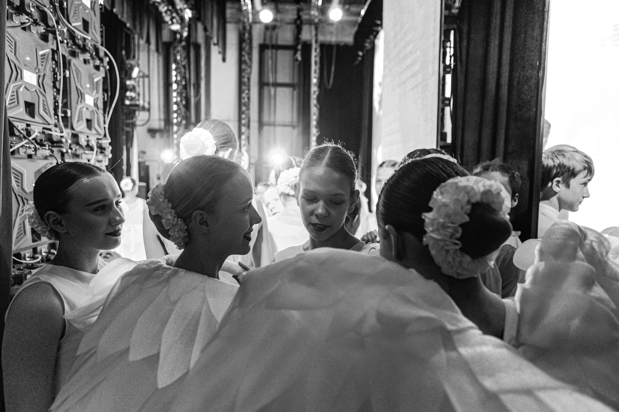 Отчетный концерт Заслуженного коллектива РФ «Жемчужинка» в Оренбурге, ДК «Россия», 2025 г. Фотограф в Оренбурге. Профессиональный фотограф