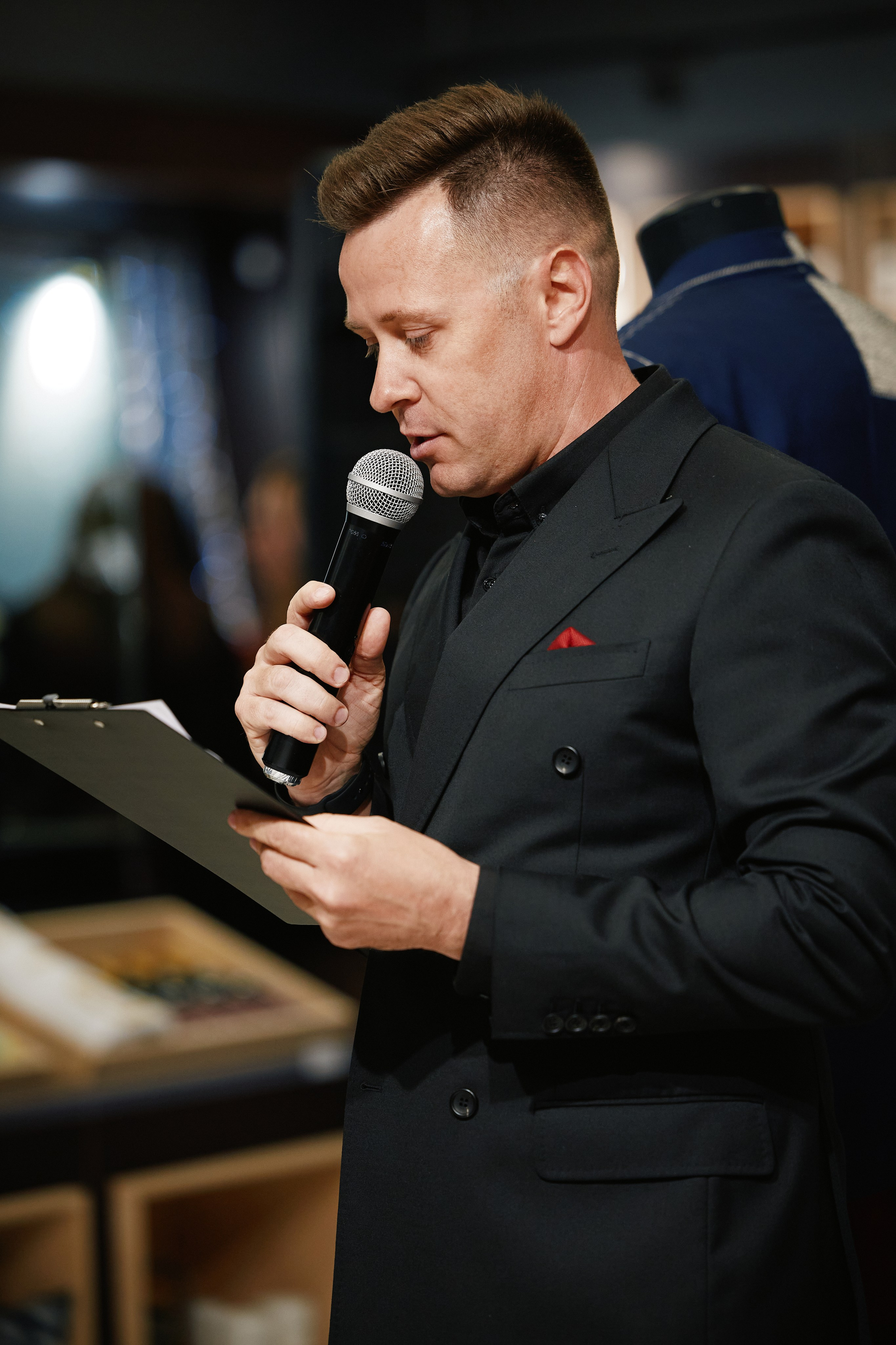 Иммерсивный спектакль в Винном клубе CHATEAU TAMAGNE 21.05. Свадебный репортажный фотограф краснодар максим дремов дрёмов фотосессия студия цена