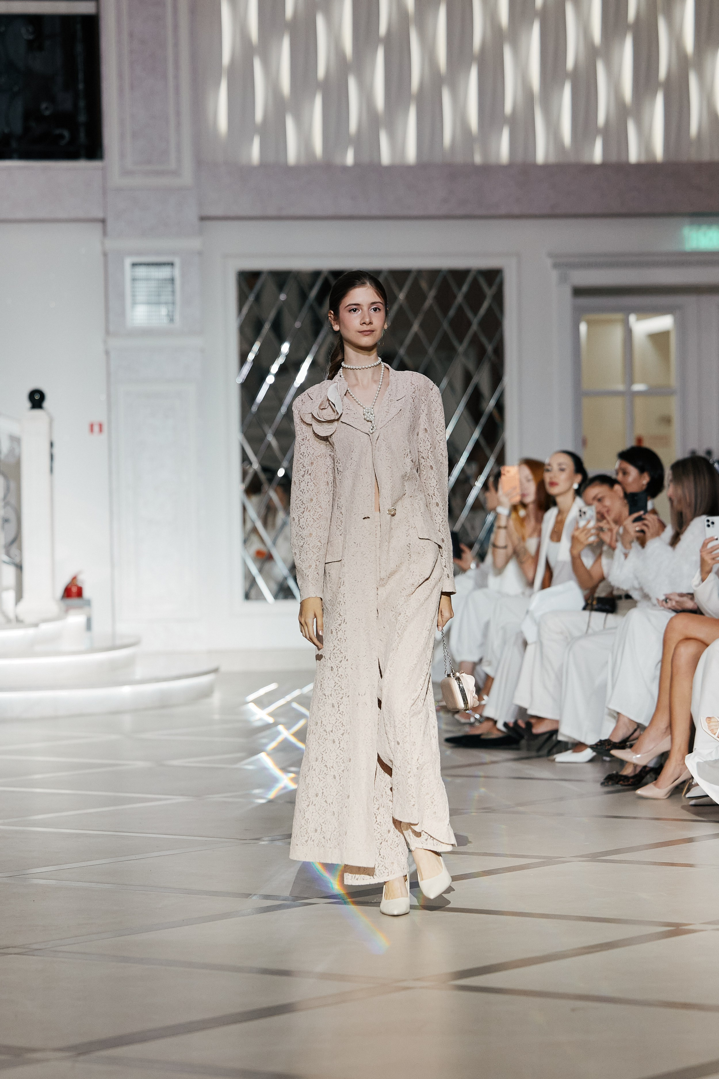 KRASNODAR FASHION WEEK 14.06. Свадебный репортажный фотограф краснодар максим дремов дрёмов фотосессия студия цена