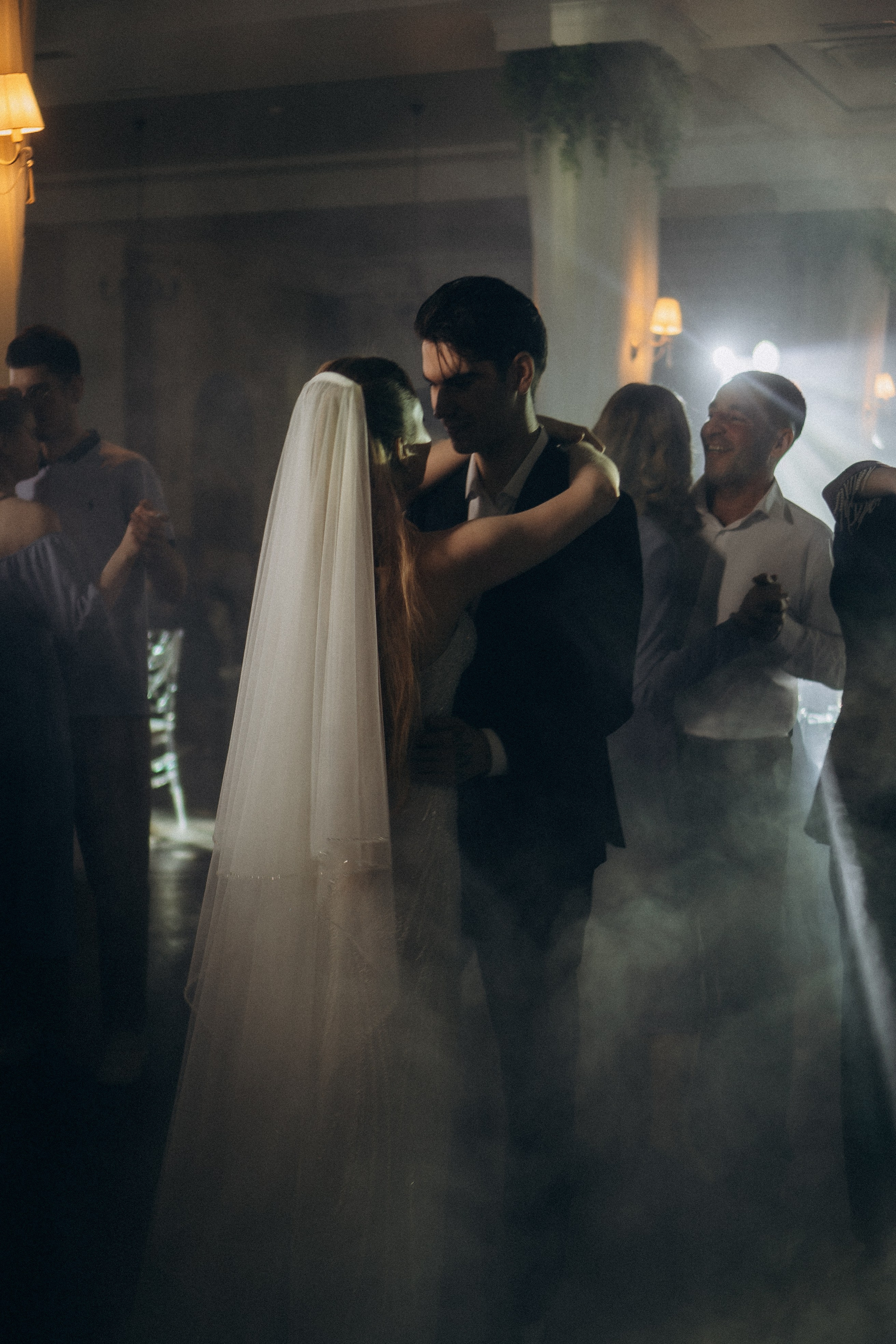 СЬЕМКА СВАДЕБНОГО БАНКЕТА (СНЯТО В СИБИРЕ В НИЖНЕВАРТОВСКЕ). Профессиональный фотограф, Санкт-Петербург — Виктория Богомолова