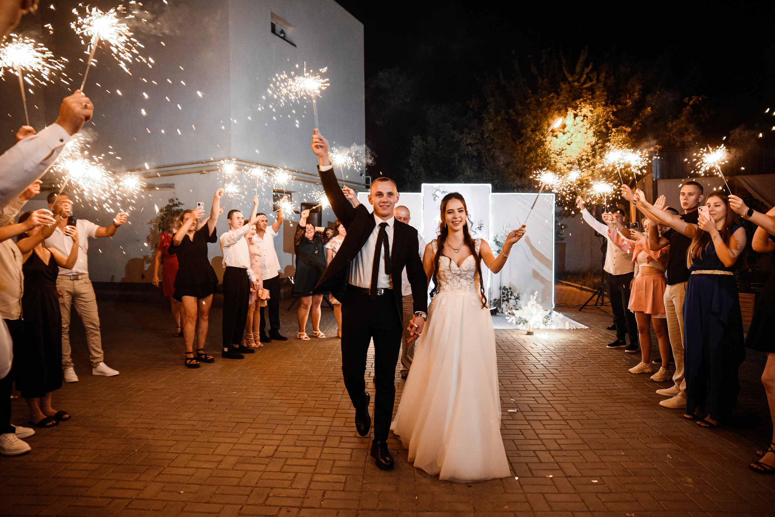 Антон & Елена. Стильный репортаж и кадры как в кино