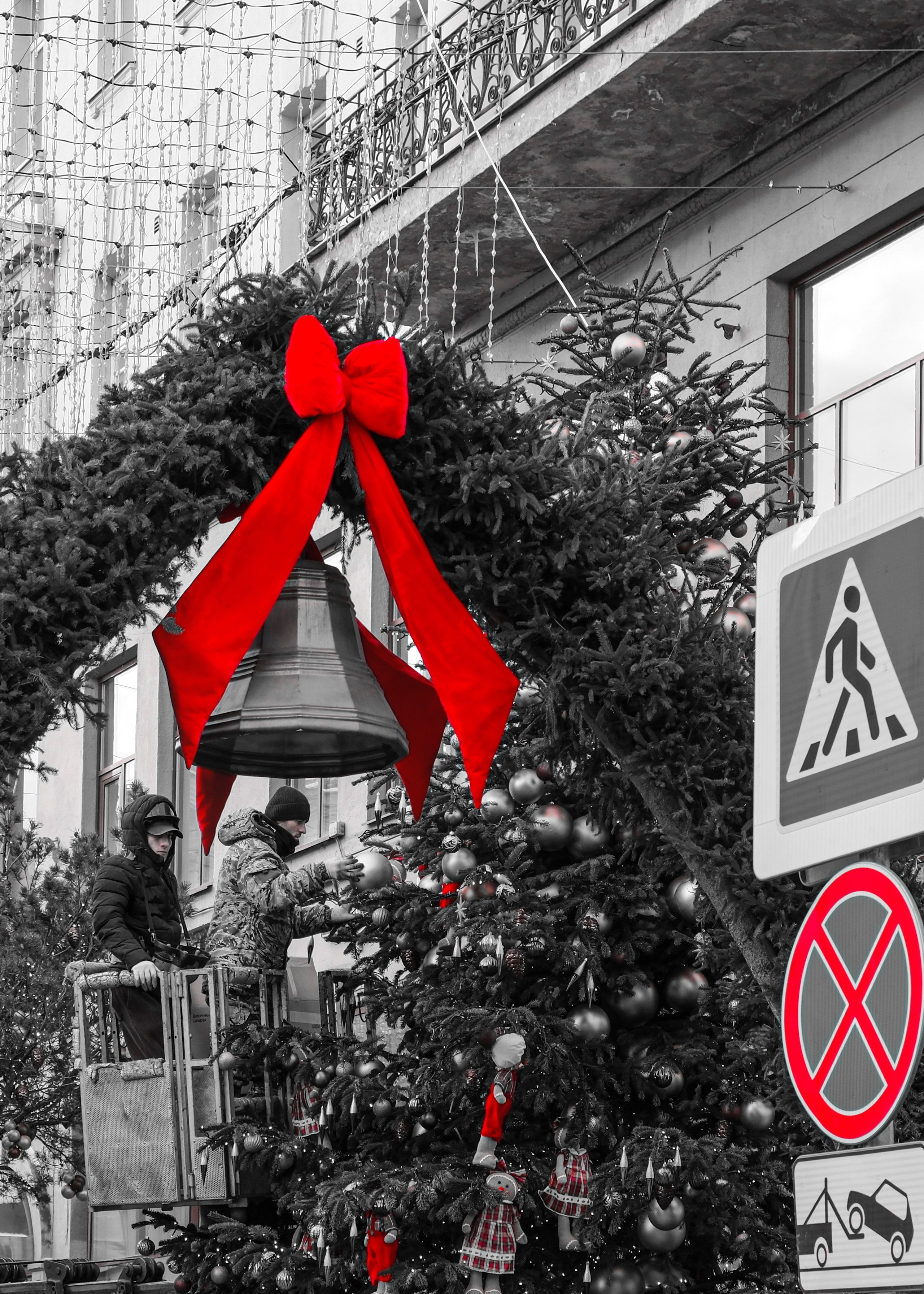 Селективный красный. Фотограф в Москве, фотожурналист Александр Малахов