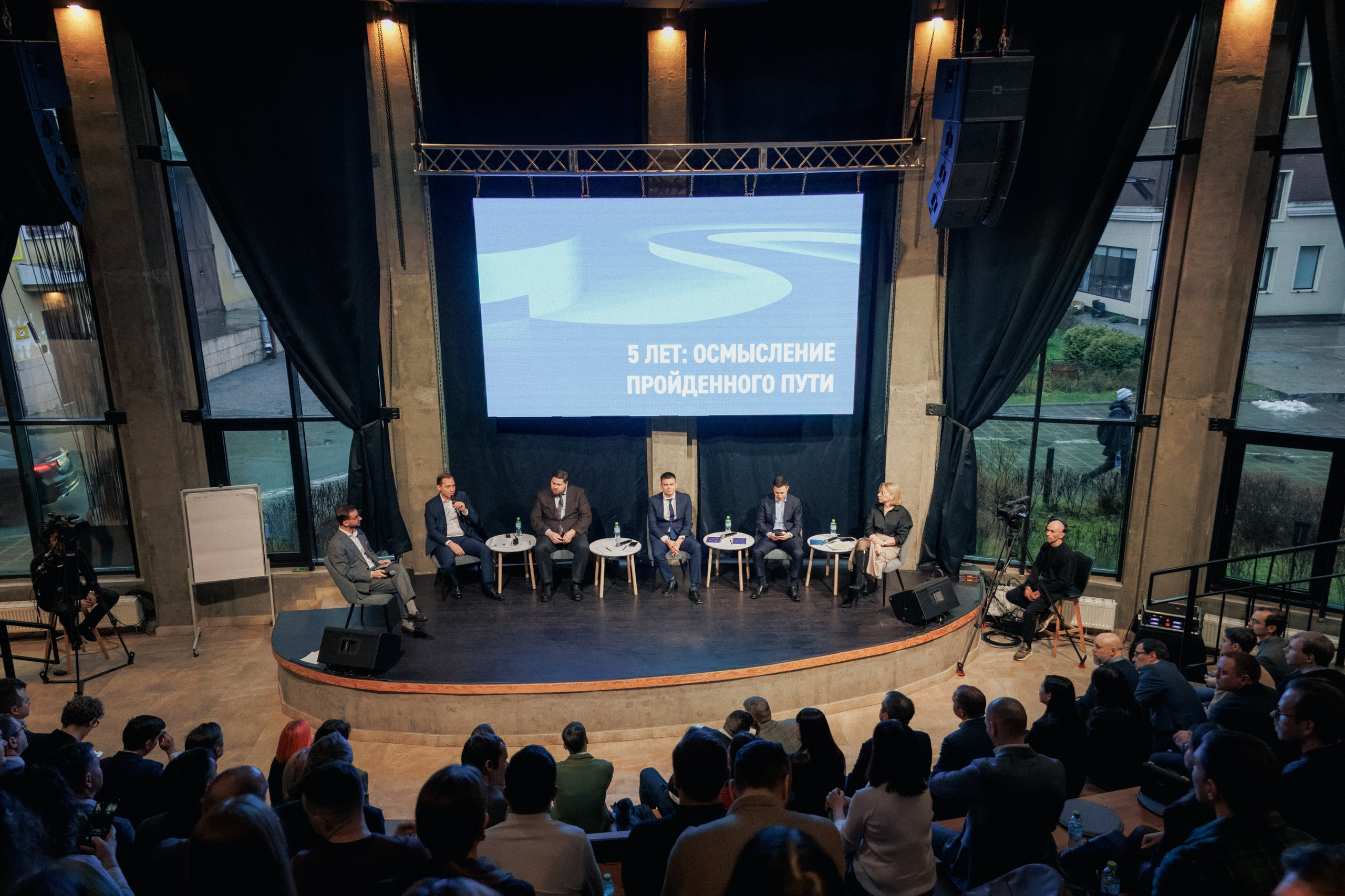 Коммуникационная сессия Газпромнефть. Репортажный фотограф в Москве Сергей Мирошников