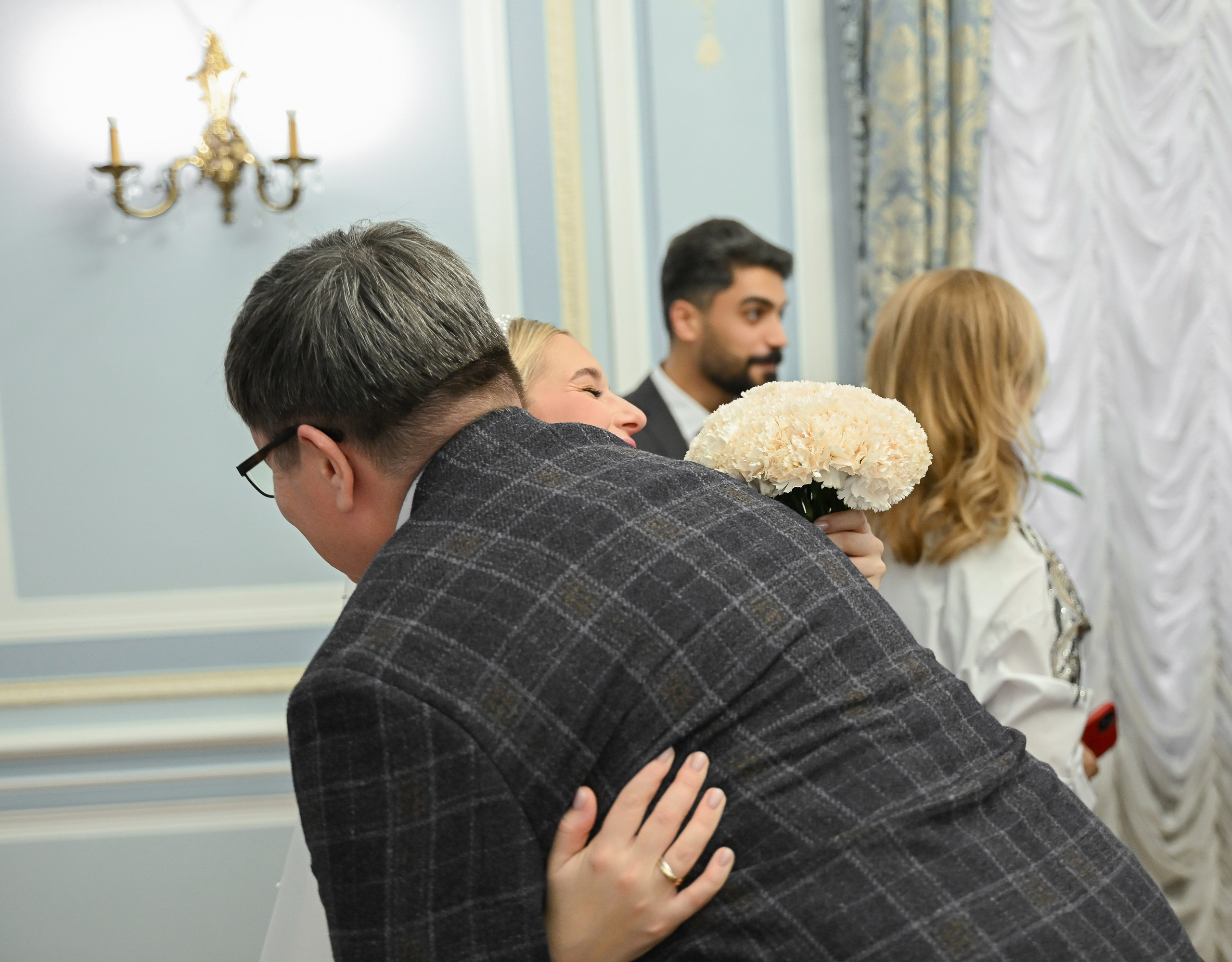 Свадьба в отеле Националь. Свадебный фотограф Алия Бабаринова
