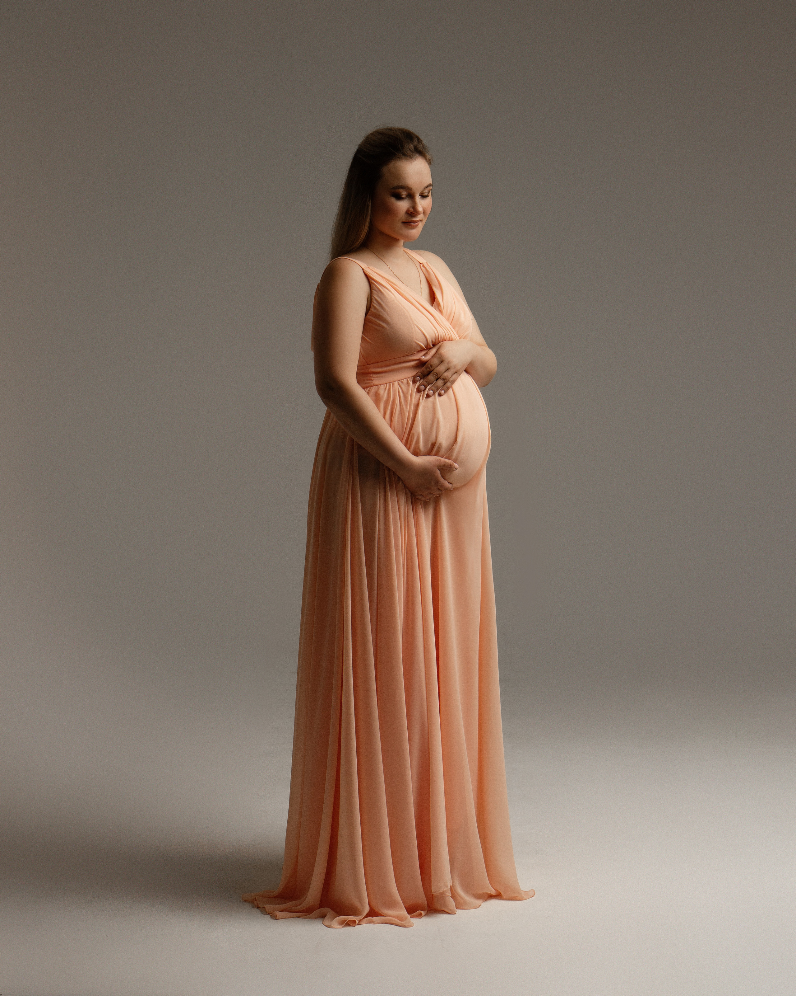 Платье Персик 42-44. Фотограф беременности в Екатеринбурге Илона Филатьева