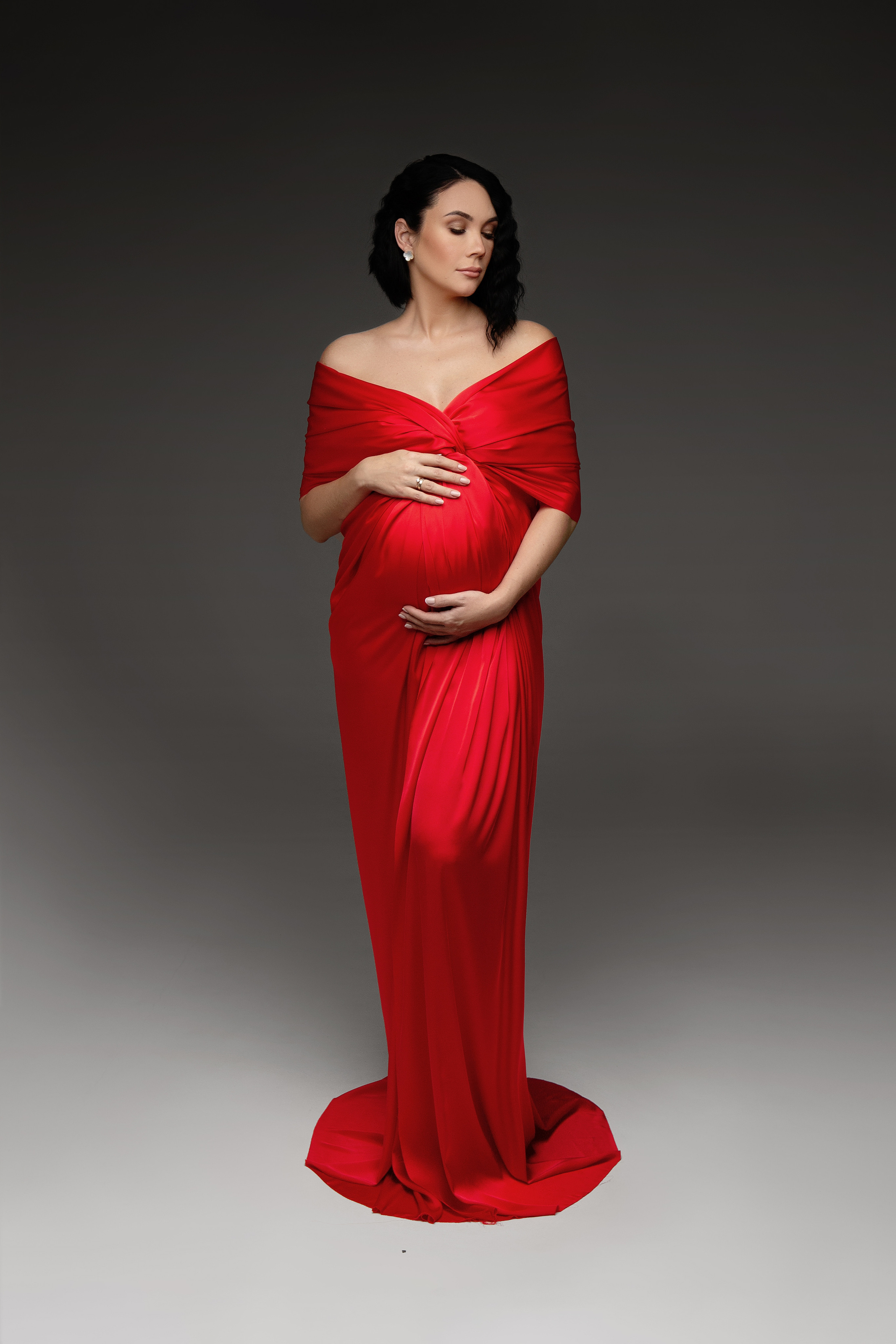 Шёлк Армани Красный. Фотограф беременности в Екатеринбурге Илона Филатьева