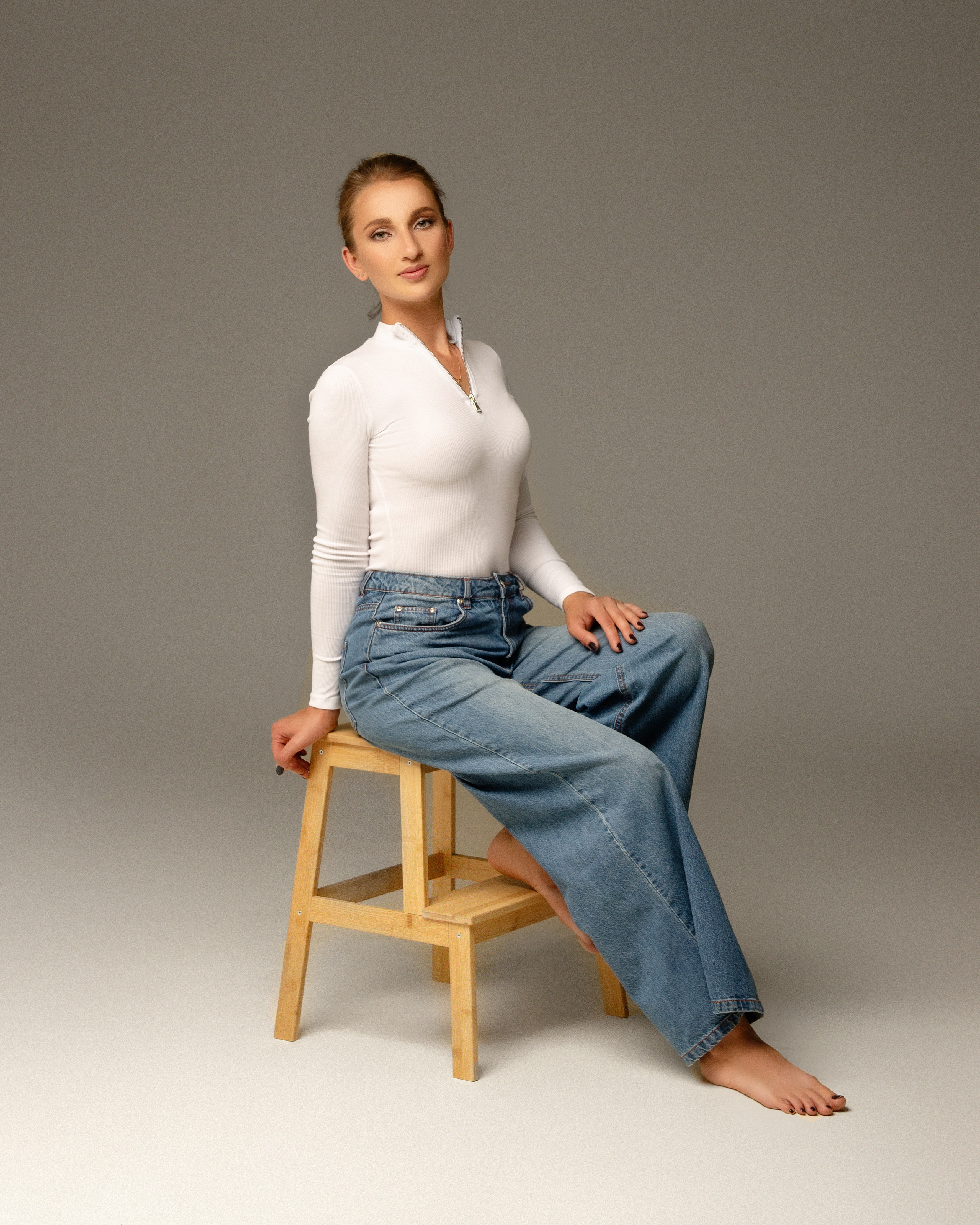 Белый на молнии 42-44. Фотограф беременности в Екатеринбурге Илона Филатьева