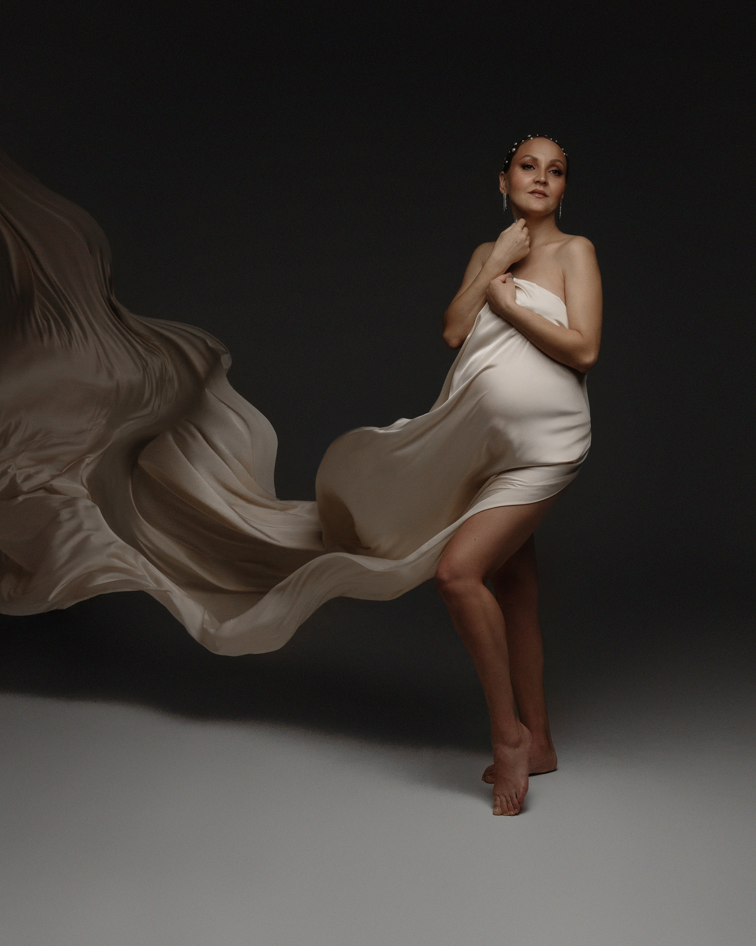 Шёлк Слоновая Кость. Фотограф беременности в Екатеринбурге Илона Филатьева