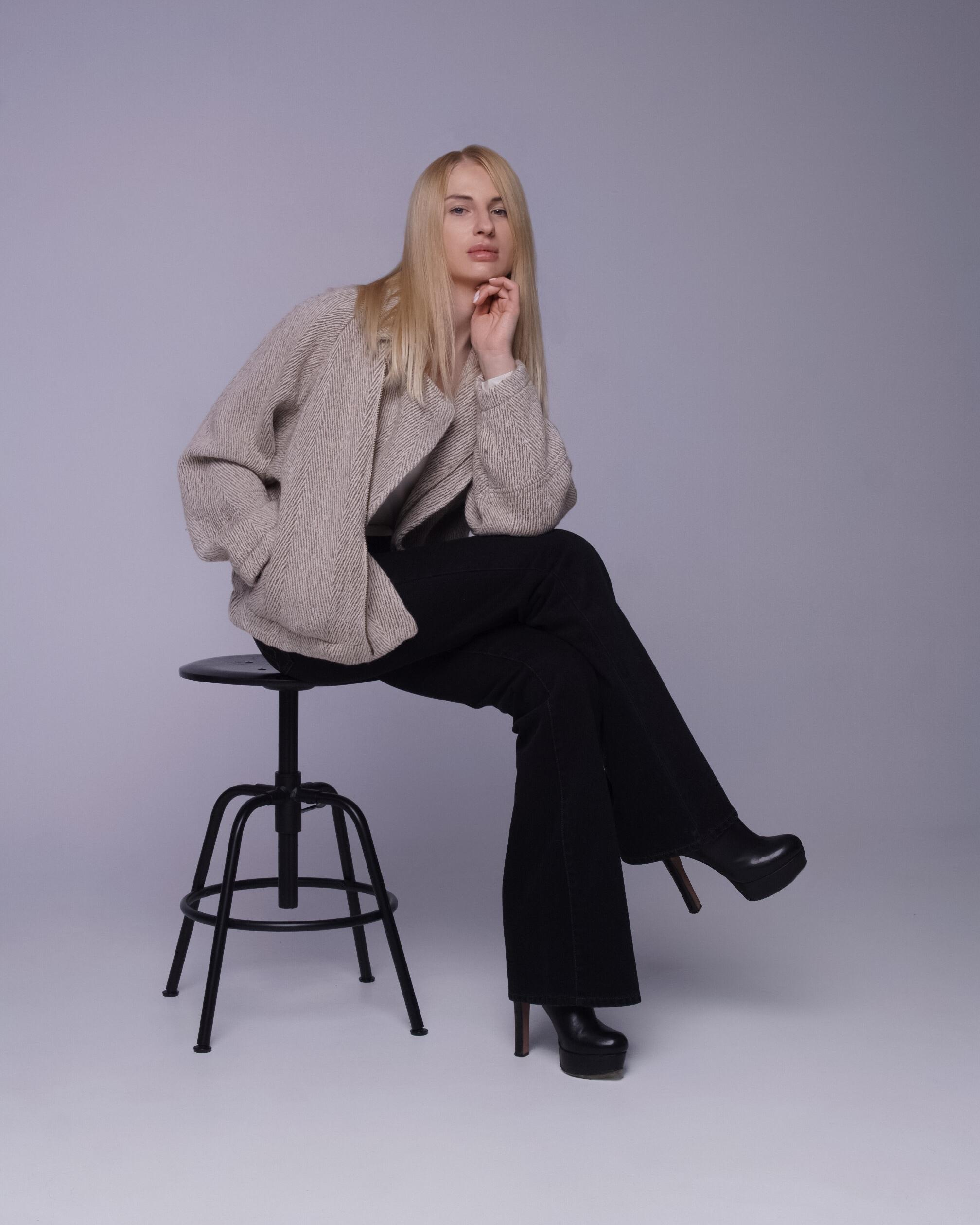 Анна, фотосессия в студии. Фотограф в Минске Света Григорьева