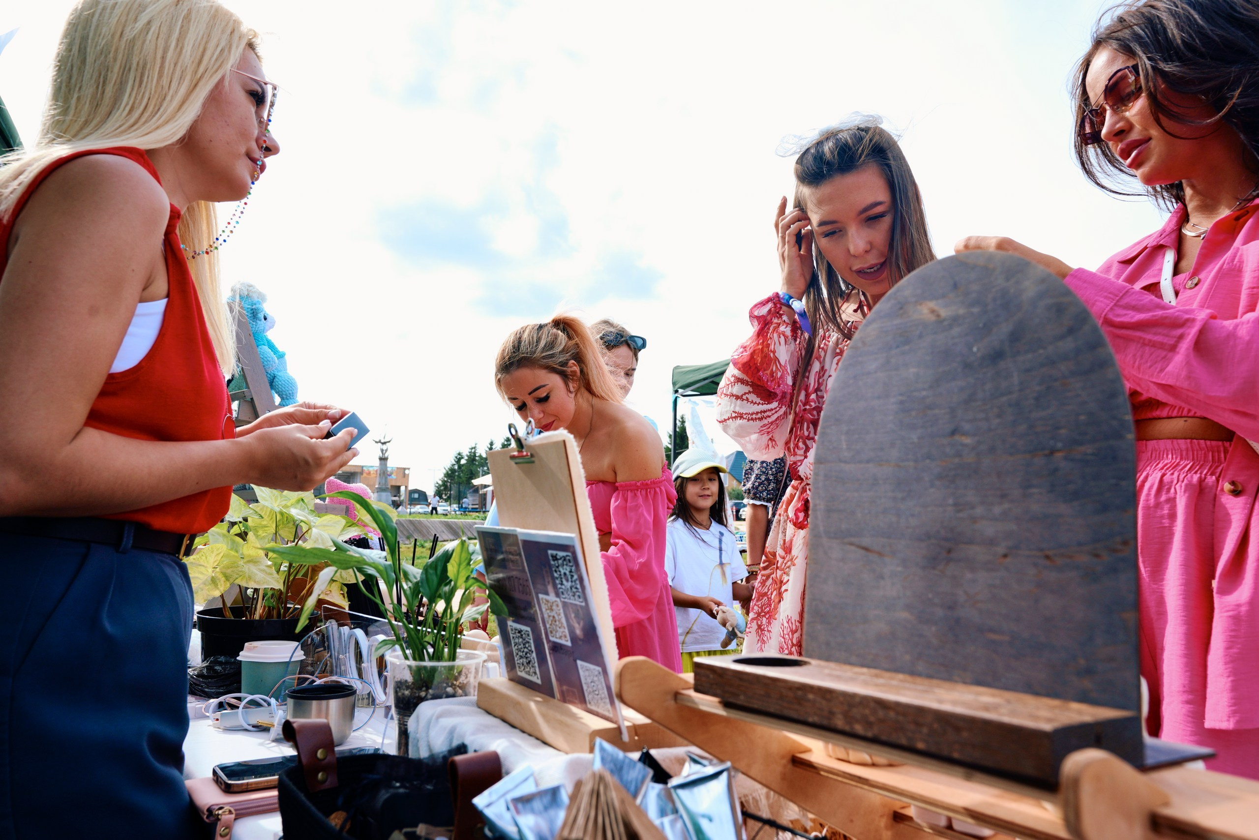 Пляжный маркет 2024, г. Лаишево. Фотограф Казань