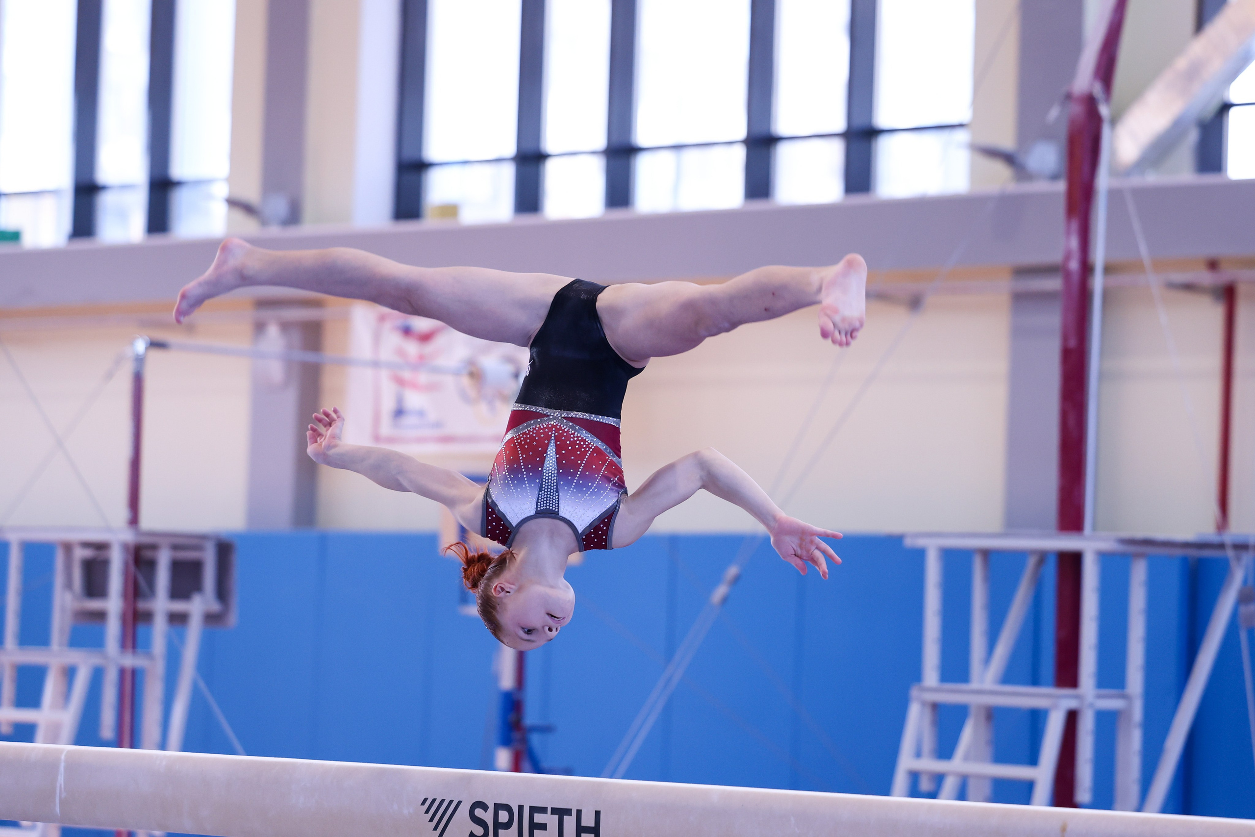 Первенство Санкт-Петербурга среди девушек 09.10.2025. Спортивный и репортажный фотограф Антон Тереханов