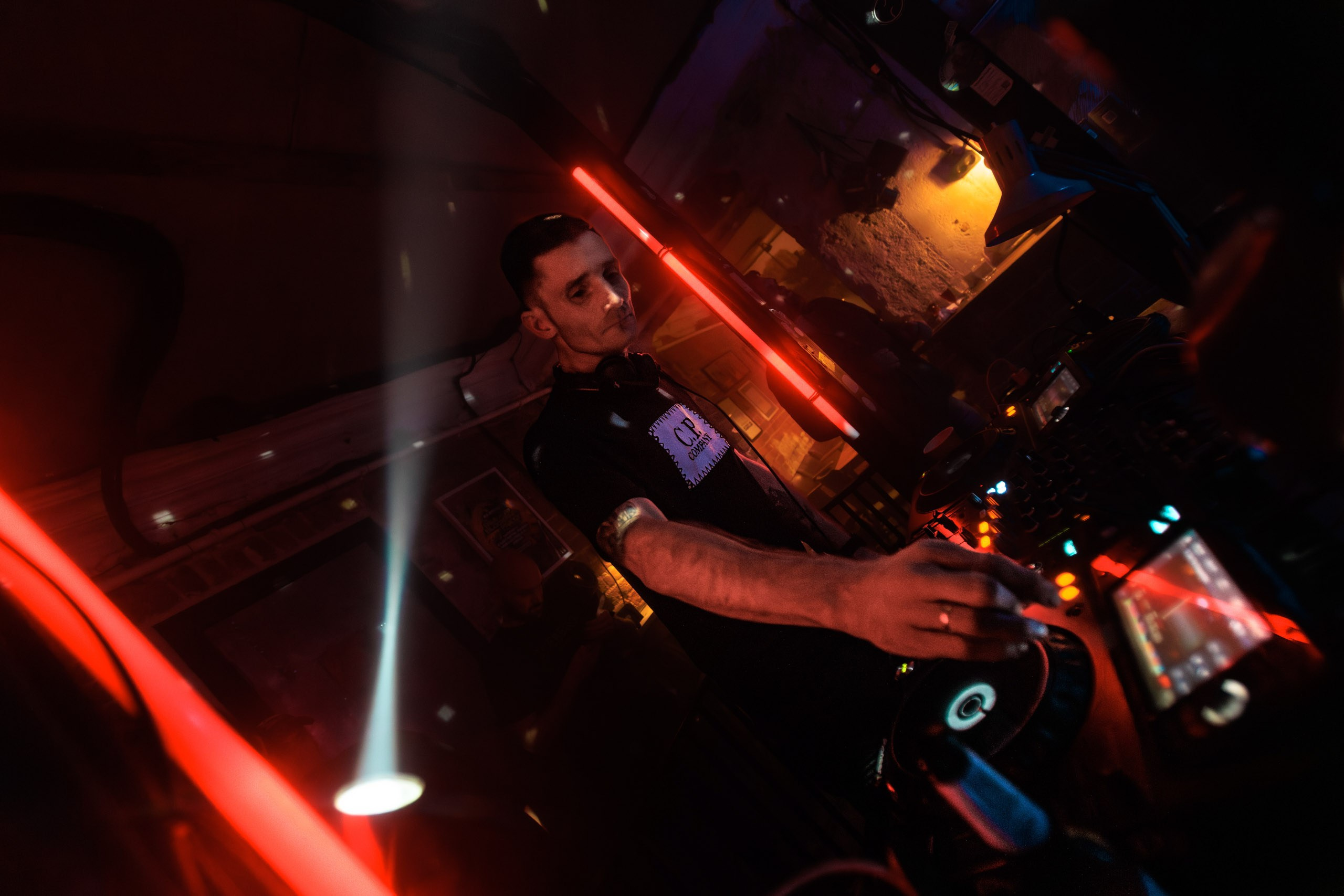 23.08.25 stndrt13. Репортажный фотограф Екатеринбург | Яркий, качественный репортаж | Концерты, клубы, репортаж, праздники, корпоративы