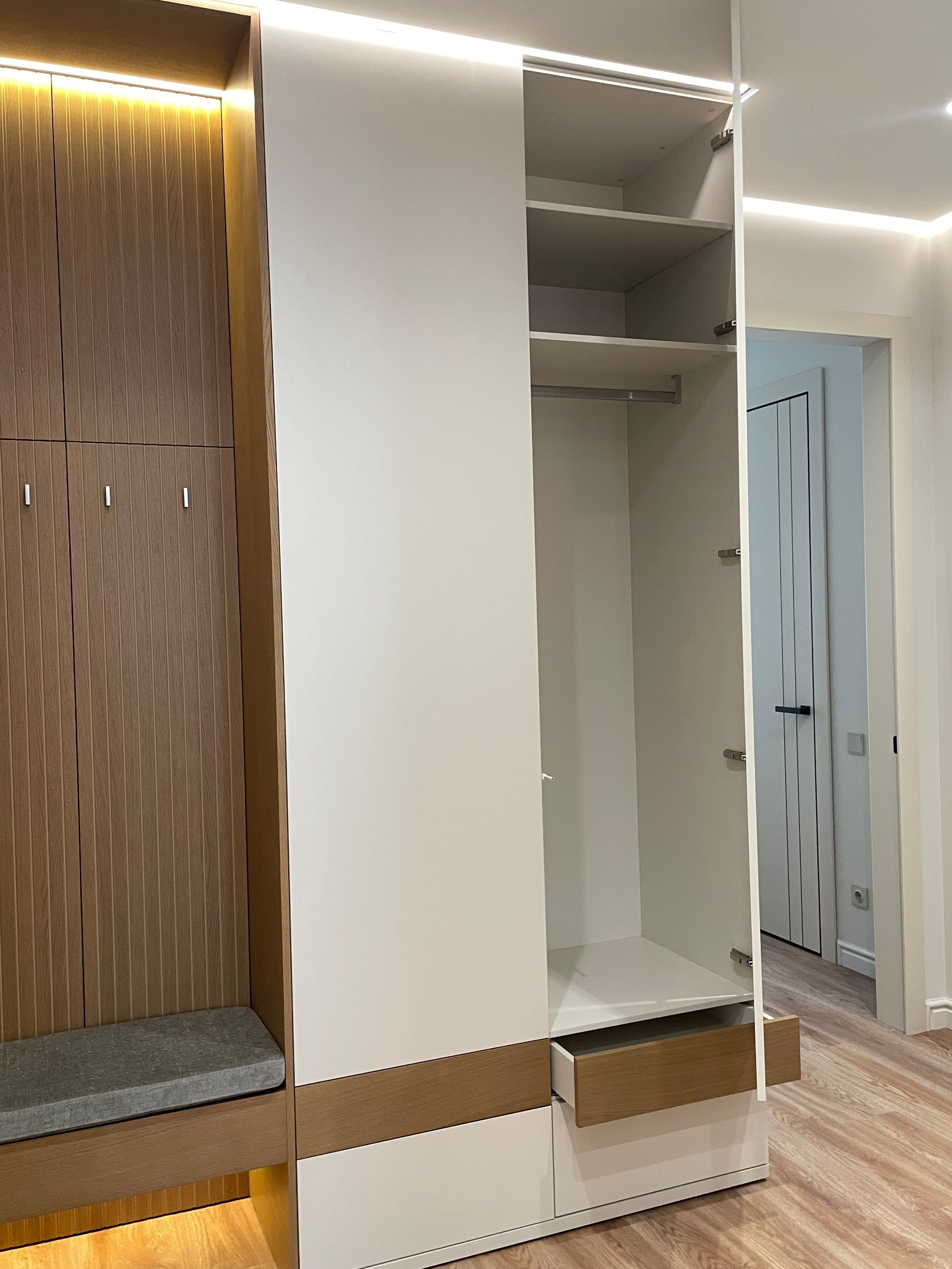 ЖК Нагорный. Дизайнер Алексей Масеевский. Мебель на заказ