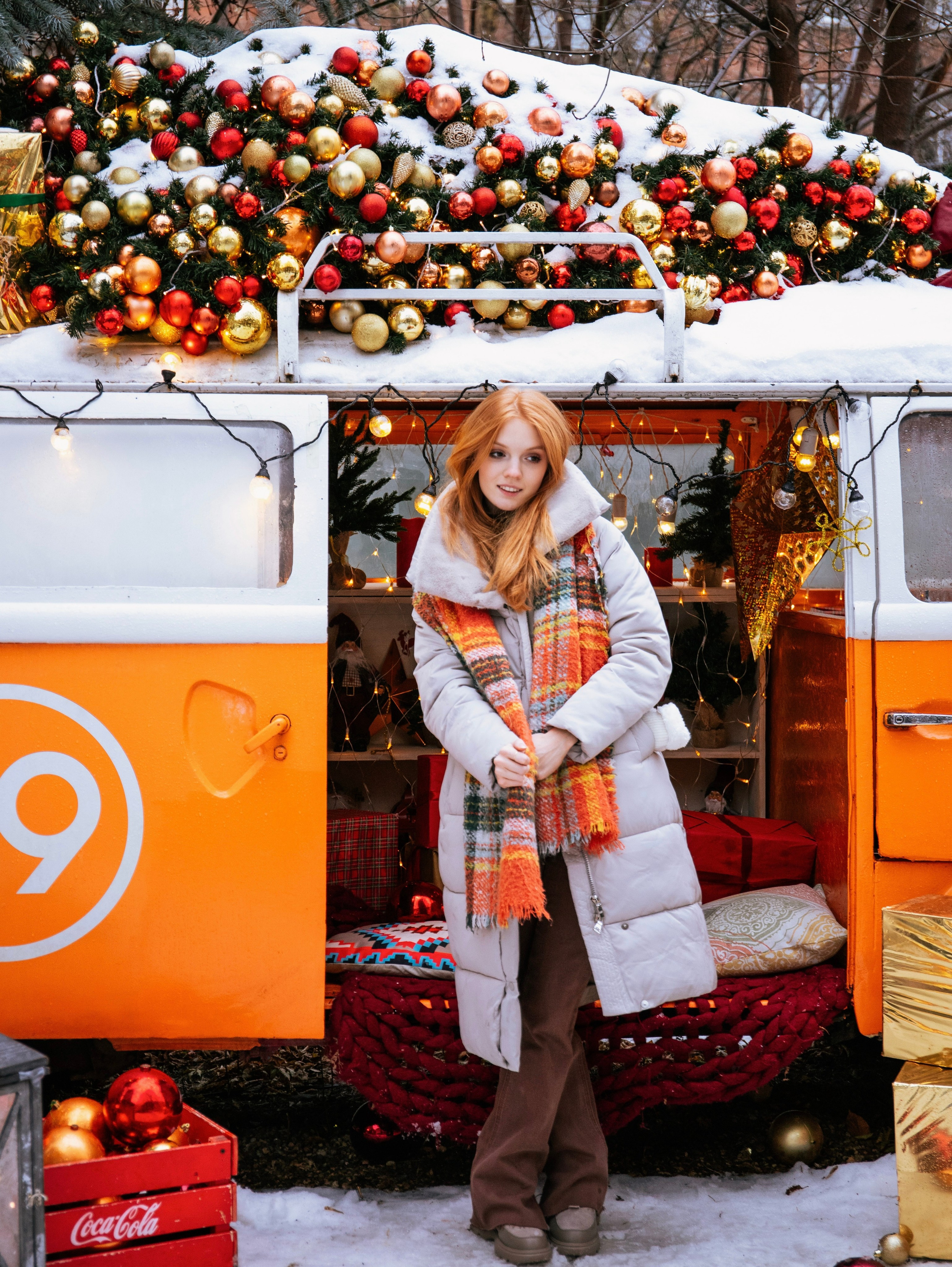 Новогодняя съемка с локацией «автобус». Свадебный и семейный фотограф в Москве Мила Широких