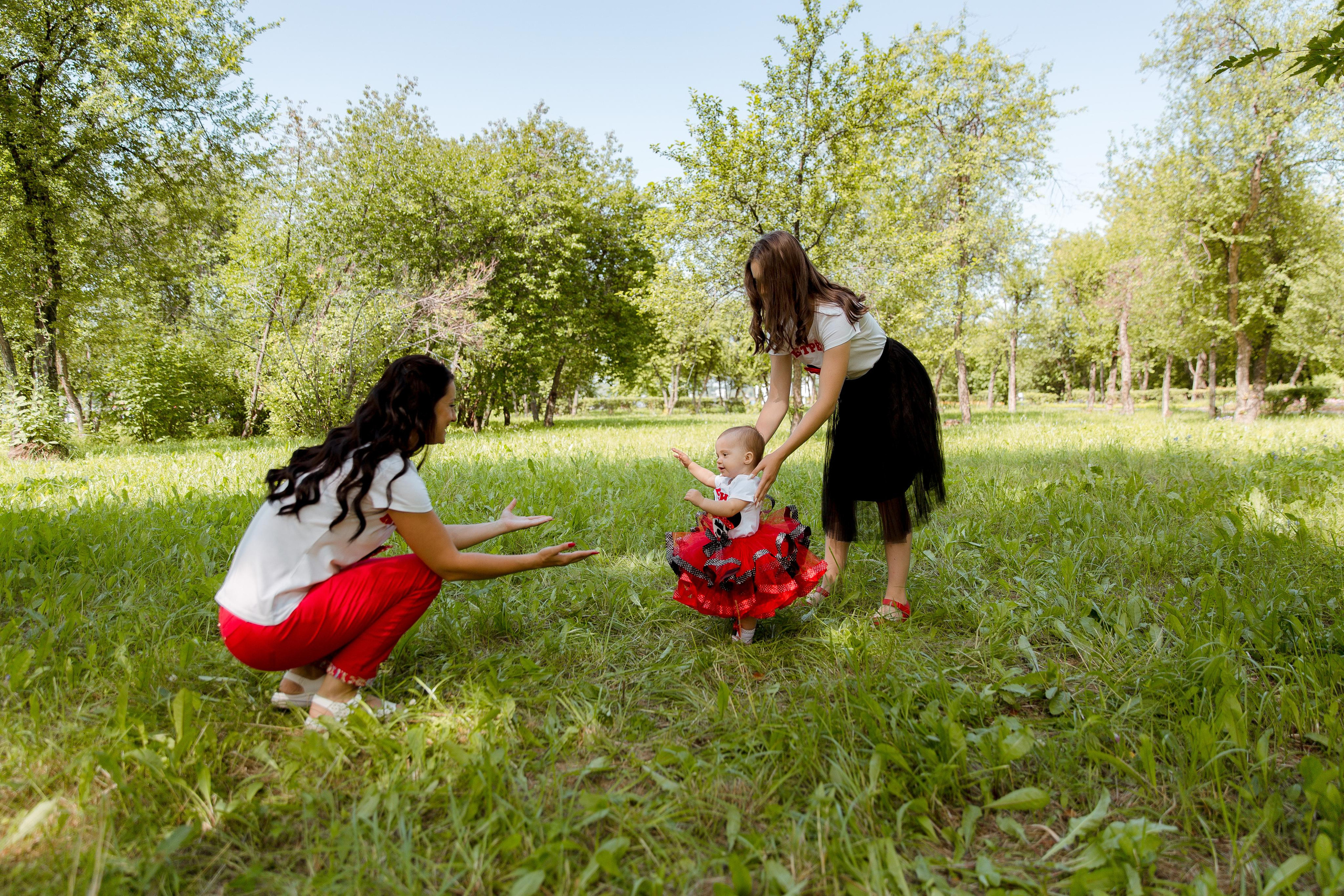 1 годик в парке. Семейный и детский фотограф в Железногорске Саламахо Ольга