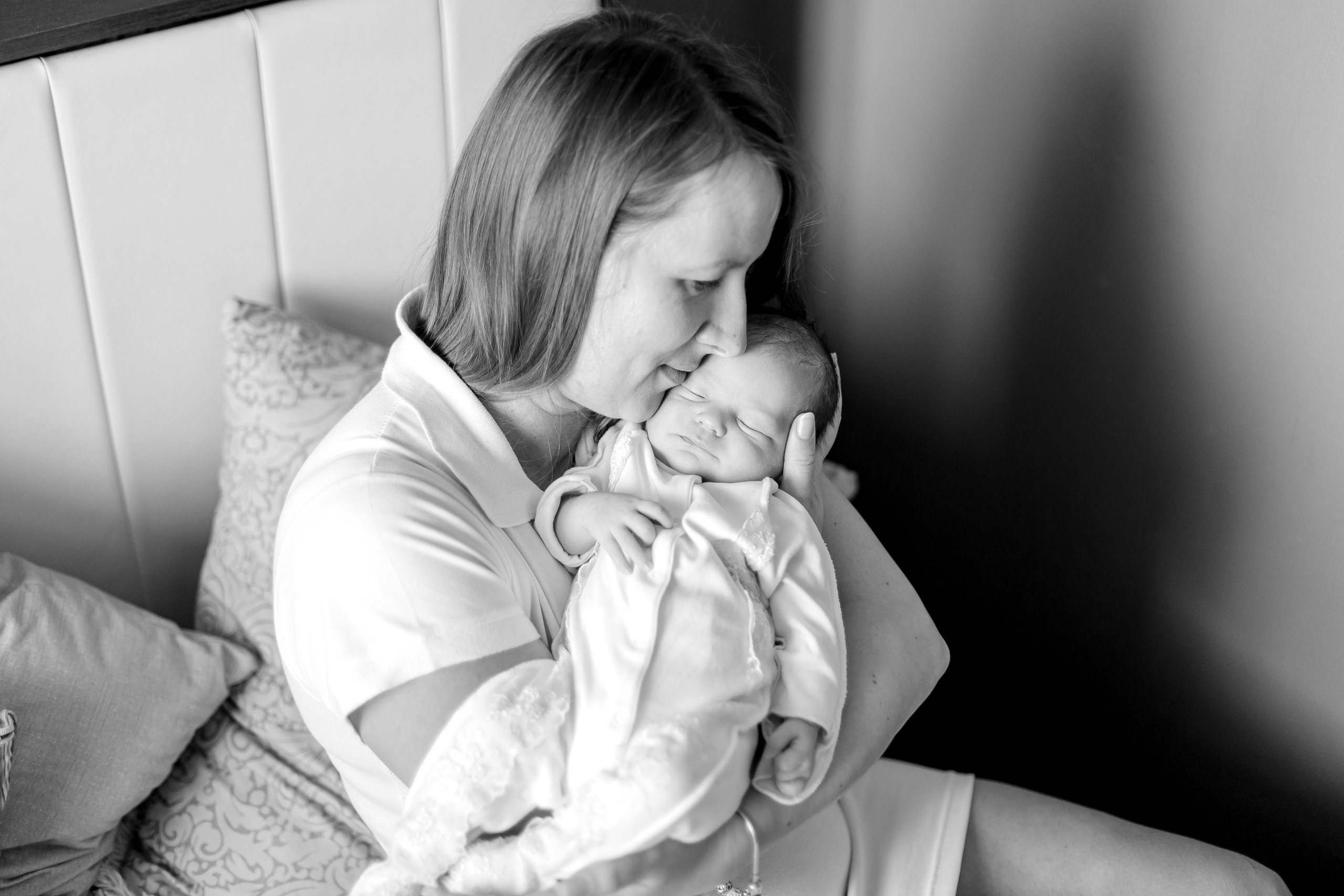 Анюта, 2 недели. Семейный и детский фотограф в Железногорске Саламахо Ольга