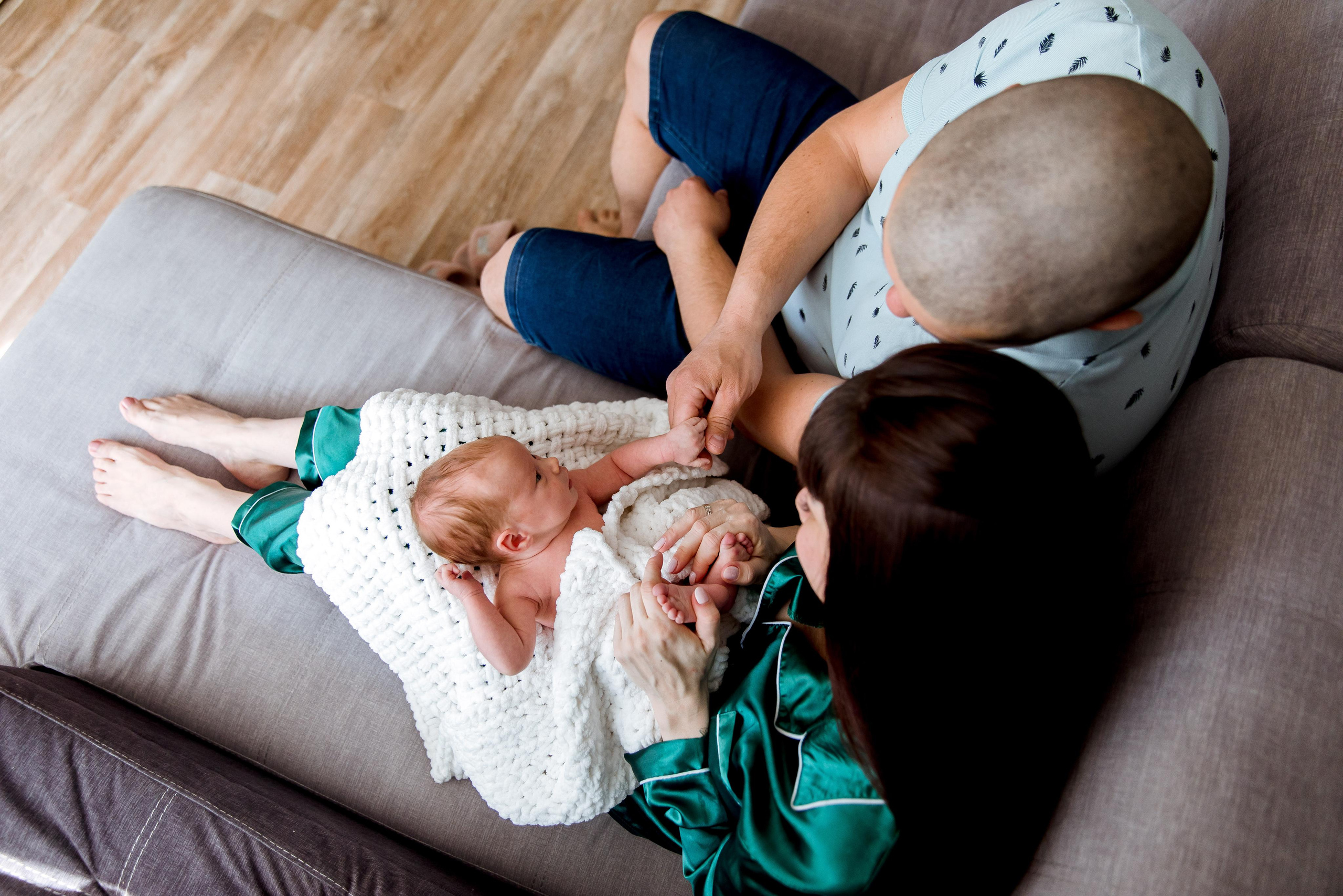 Лолита, 2,5 недели. Семейный и детский фотограф в Железногорске Саламахо Ольга