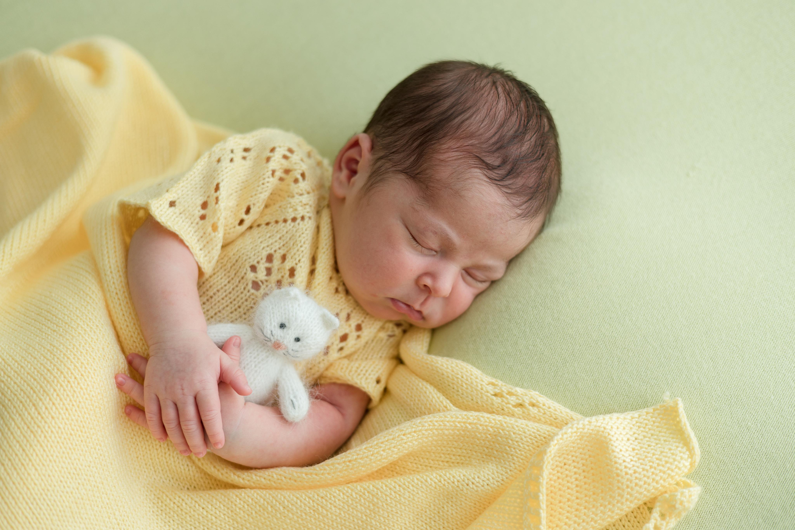 Аделина, 2 недели. Семейный и детский фотограф в Железногорске Саламахо Ольга