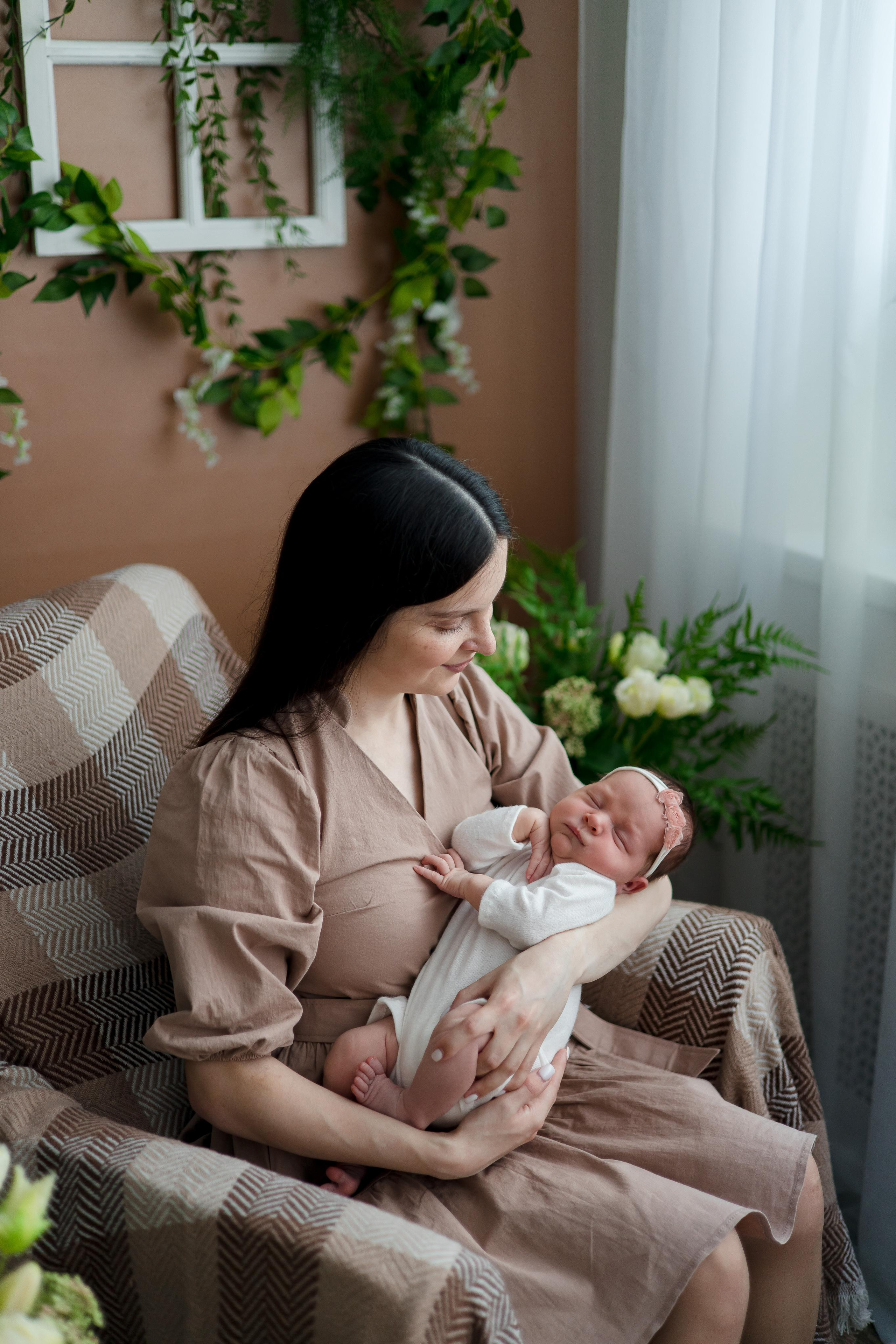 Екатерина, 1 неделя и 2 дня. Семейный и детский фотограф в Железногорске Саламахо Ольга