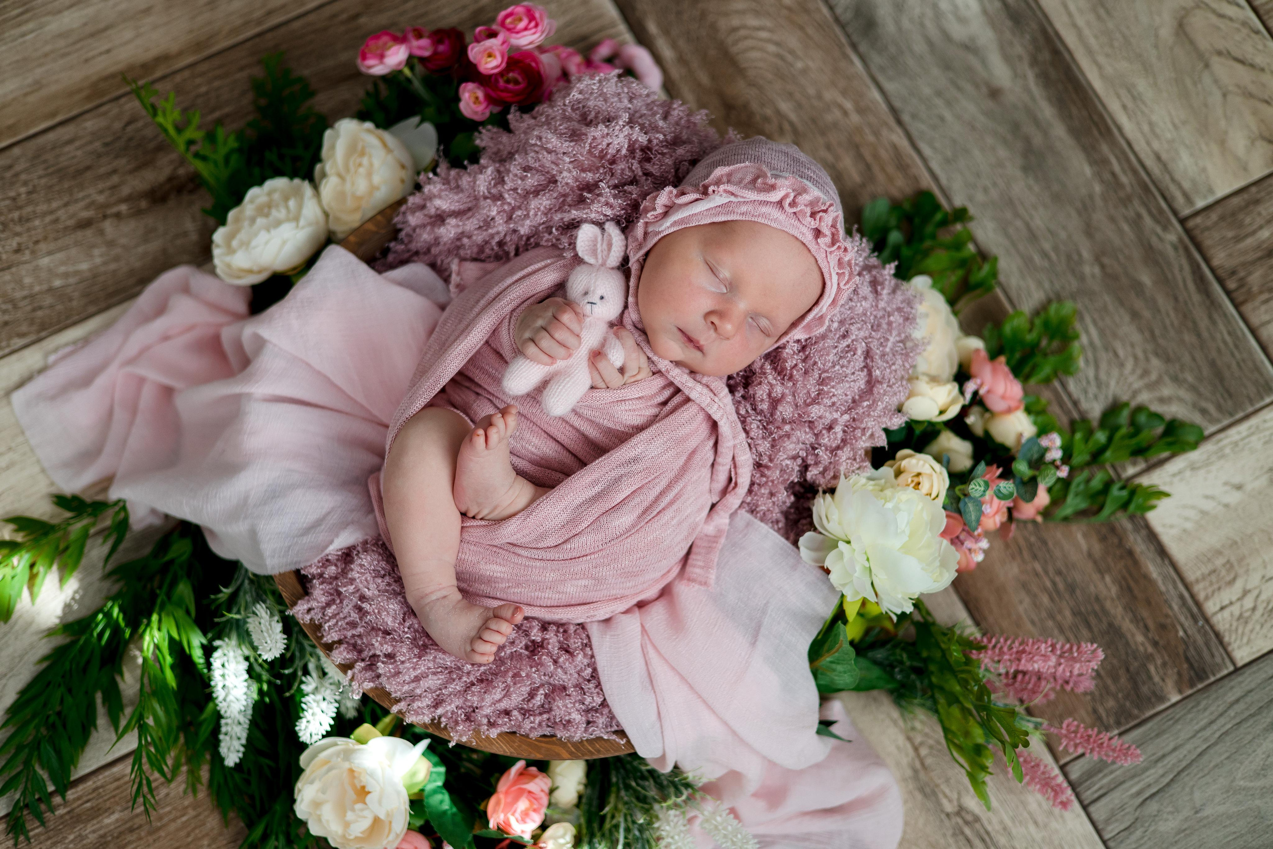 Екатерина, 1 неделя и 2 дня. Семейный и детский фотограф в Железногорске Саламахо Ольга