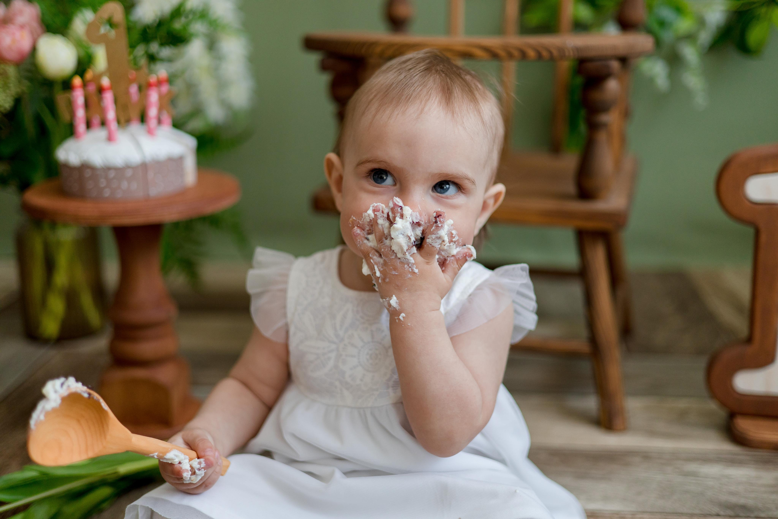 Милана, 1 годик. Семейный и детский фотограф в Железногорске Саламахо Ольга