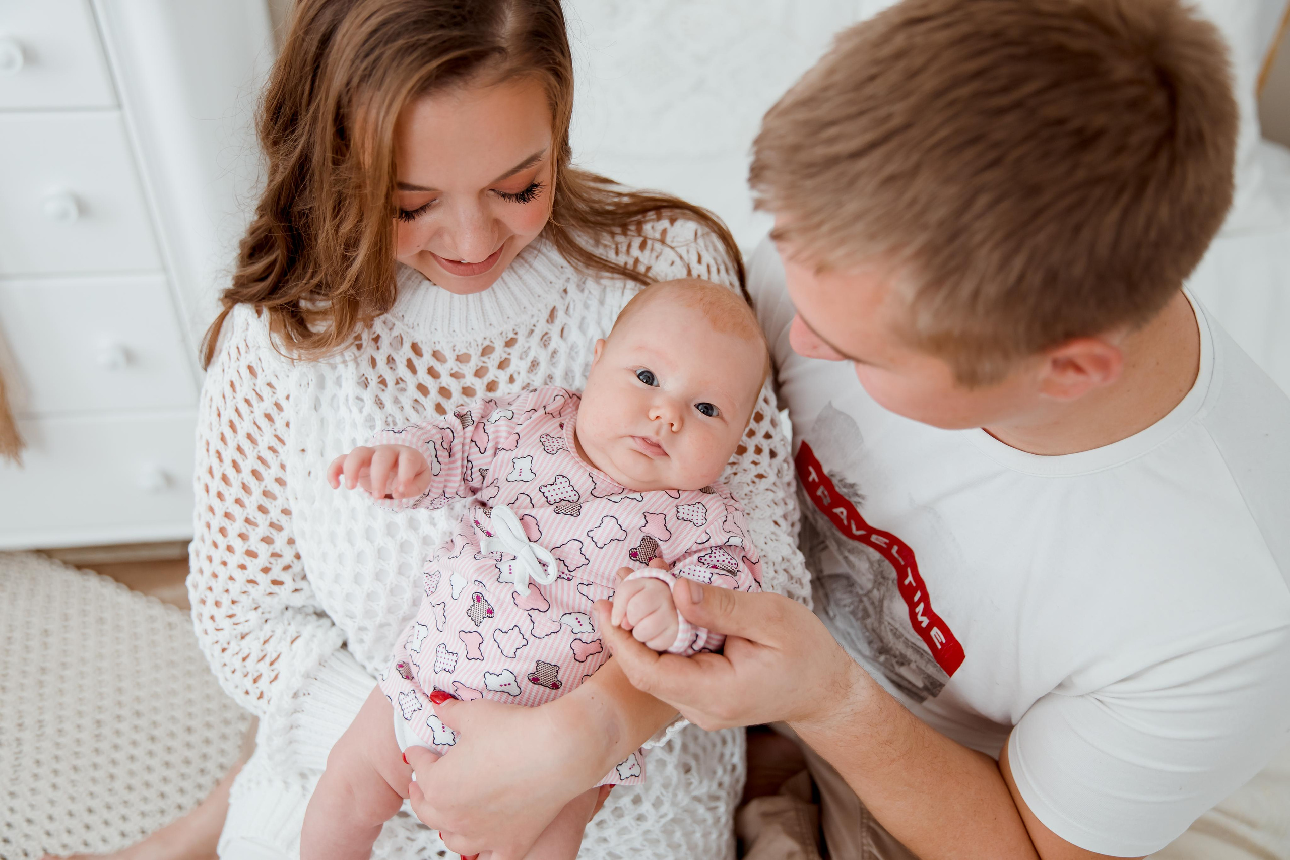 Возраст 2 месяца. Семейный и детский фотограф в Железногорске Саламахо Ольга