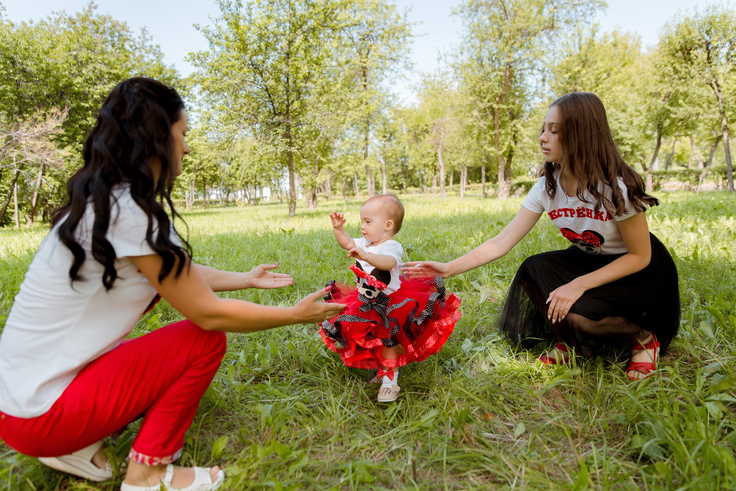 1 годик в парке. Семейный и детский фотограф в Железногорске Саламахо Ольга