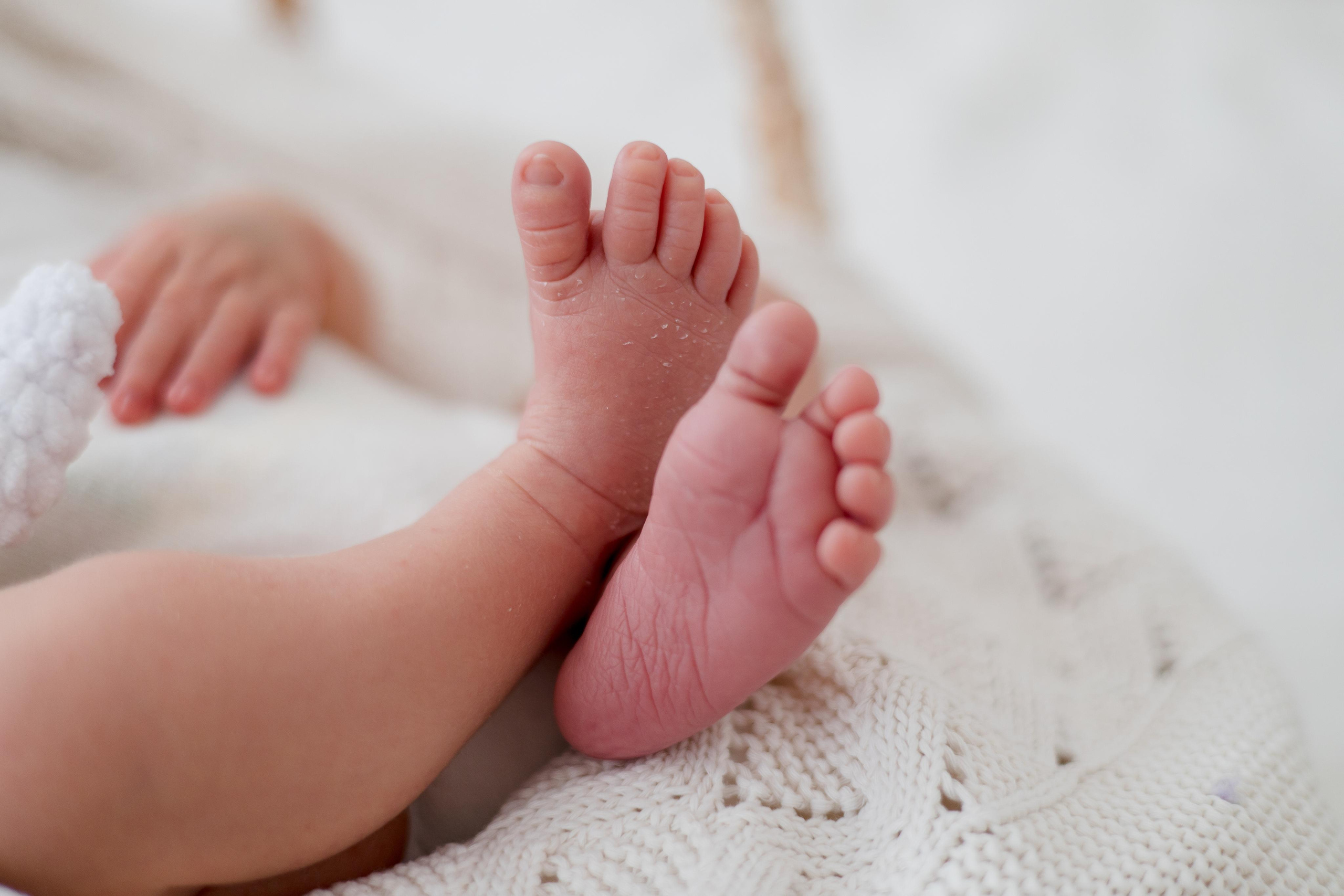 Леонид, 1 неделя и 3 дня. Семейный и детский фотограф в Железногорске Саламахо Ольга