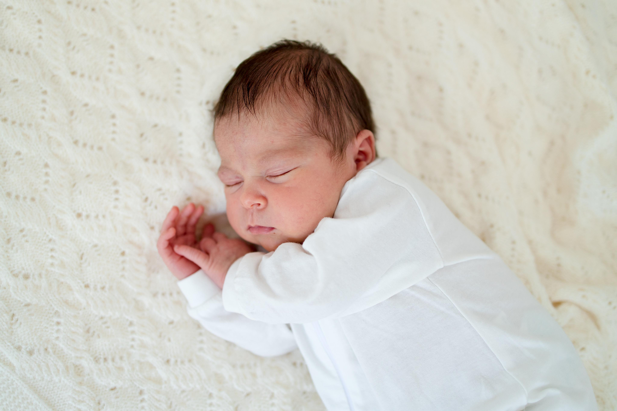 Аделина, 2 недели. Семейный и детский фотограф в Железногорске Саламахо Ольга