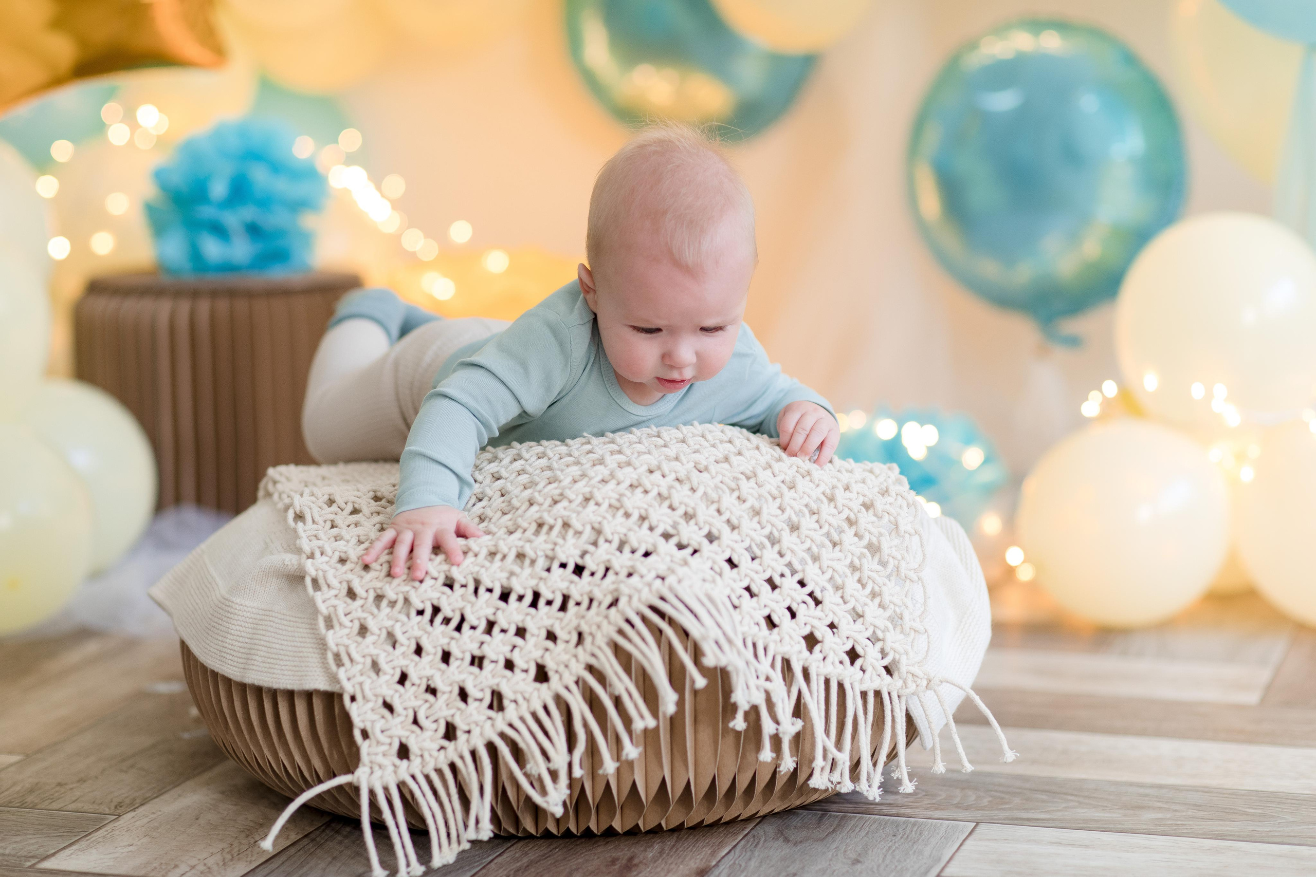 4,5 месяца. Семейный и детский фотограф в Железногорске Саламахо Ольга