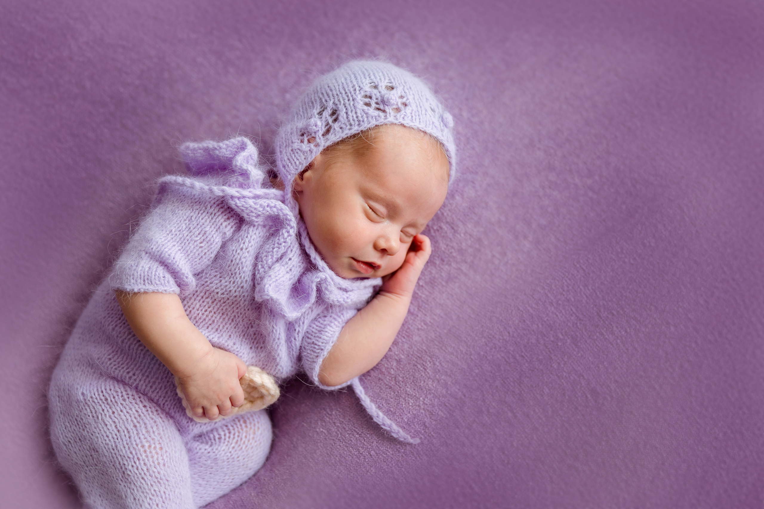 Лолита, 2,5 недели. Семейный и детский фотограф в Железногорске Саламахо Ольга