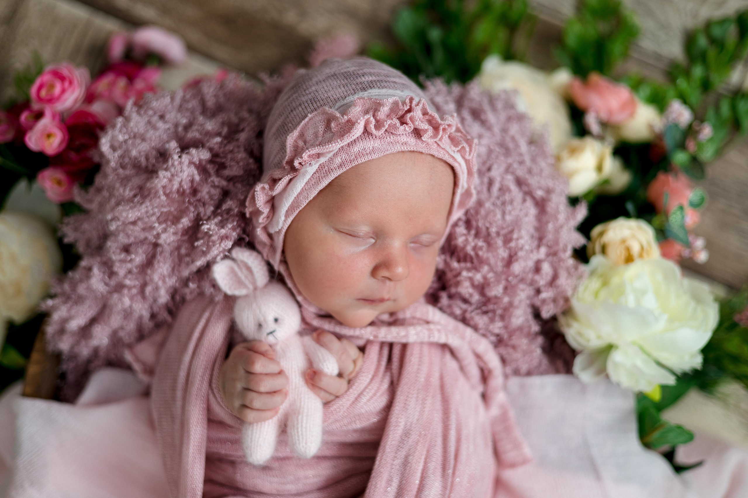 Екатерина, 1 неделя и 2 дня. Семейный и детский фотограф в Железногорске Саламахо Ольга