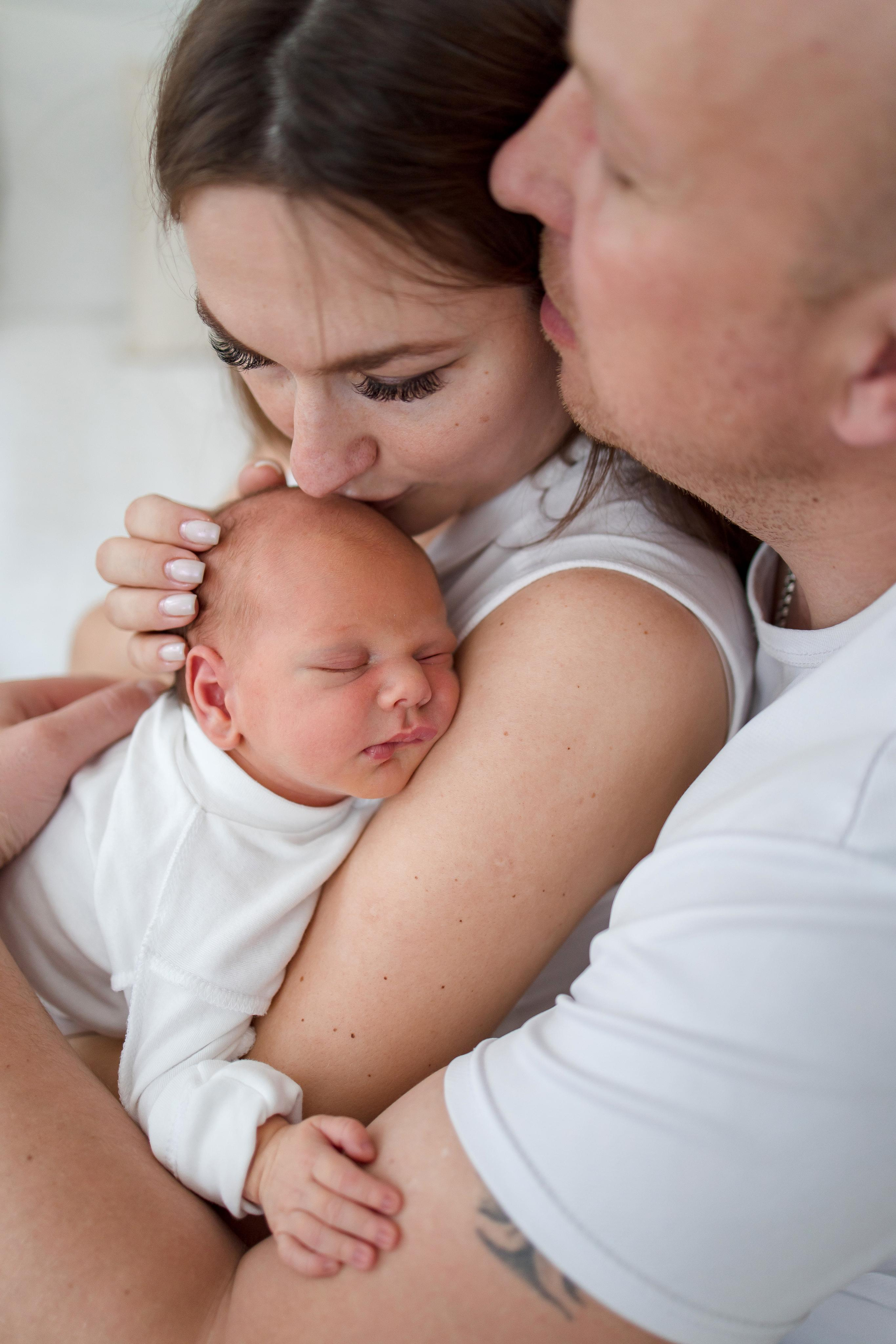 Леонид, 1 неделя и 3 дня. Семейный и детский фотограф в Железногорске Саламахо Ольга