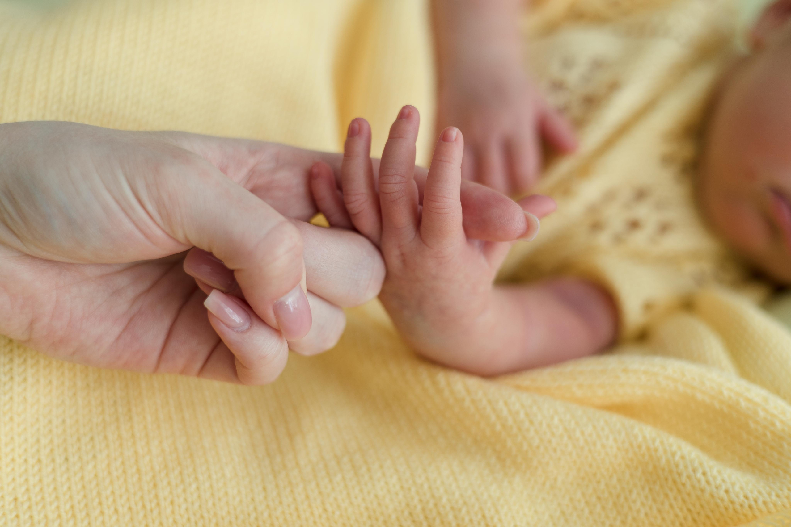 Аделина, 2 недели. Семейный и детский фотограф в Железногорске Саламахо Ольга