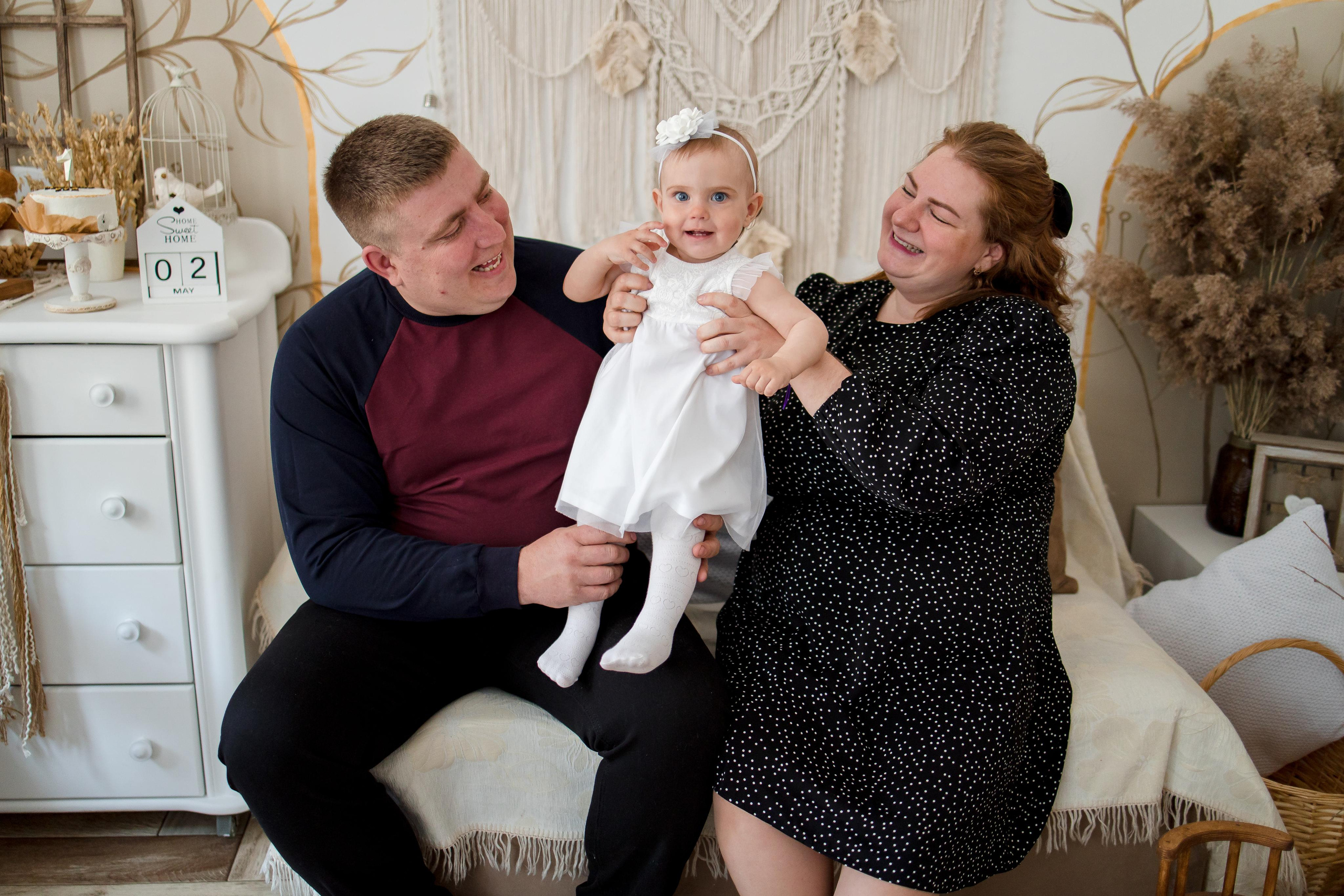 Милана, 1 годик. Семейный и детский фотограф в Железногорске Саламахо Ольга