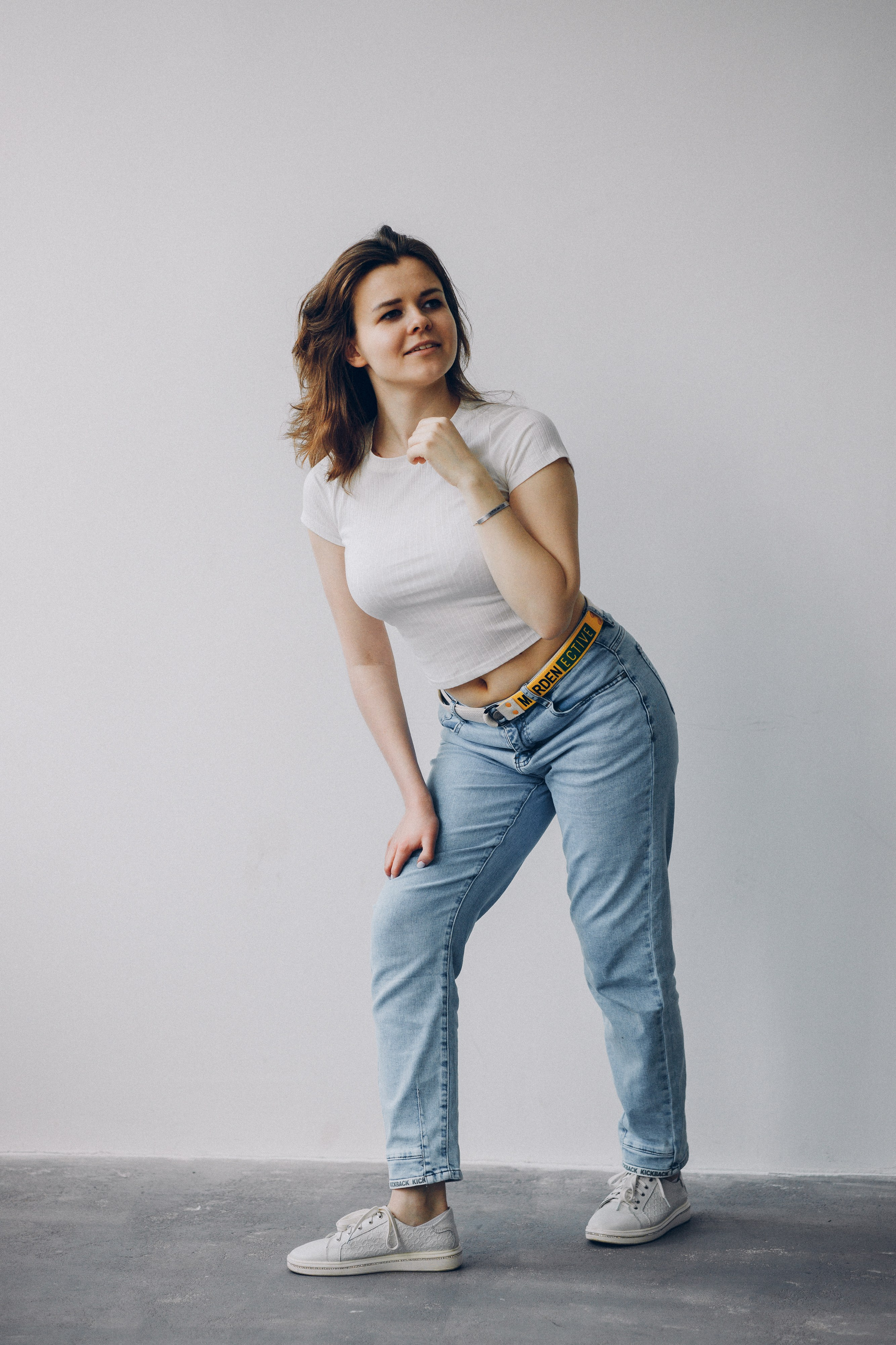 Студийная фотосессия с Люсей. Выпускные альбомы в Серпухове