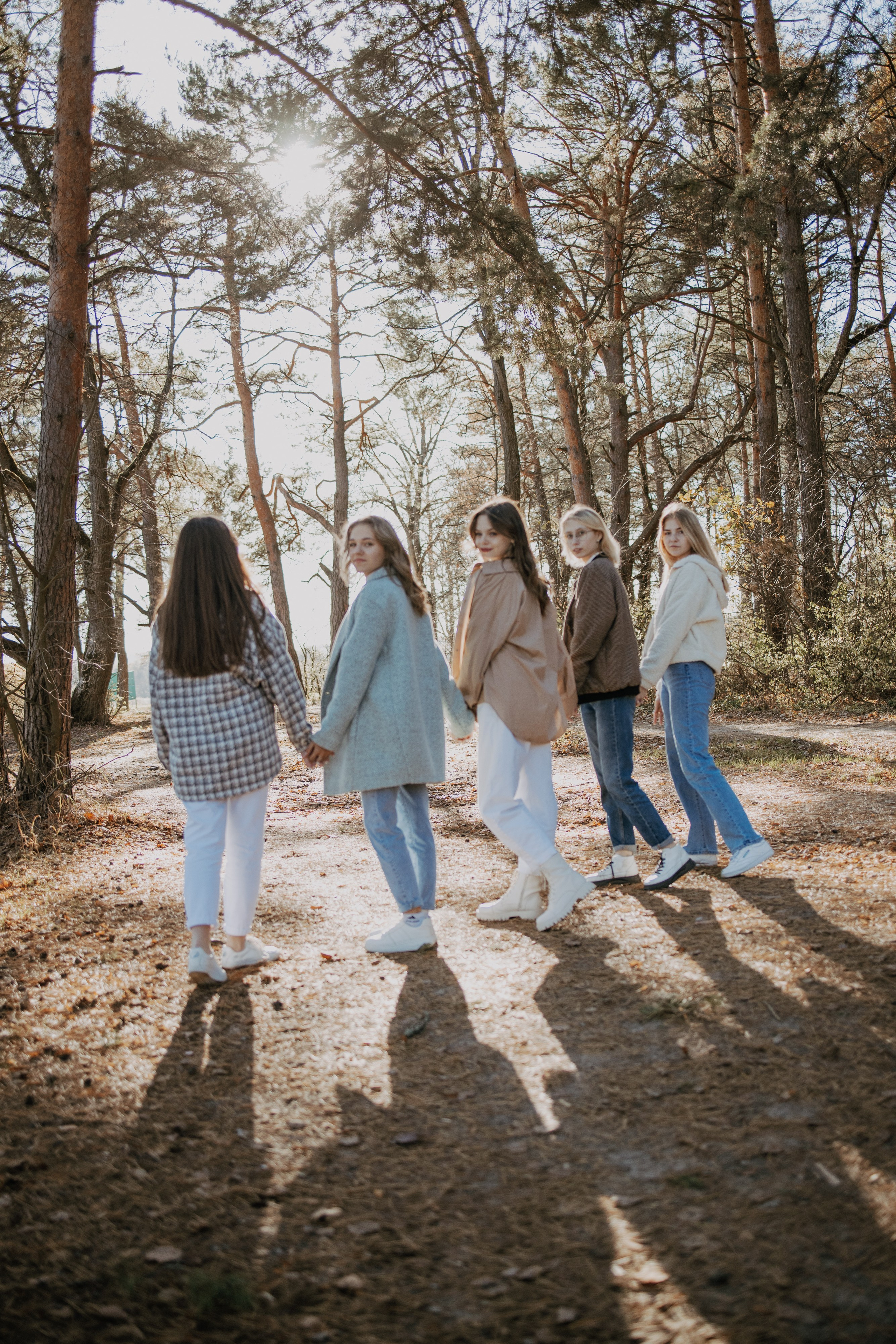 Фотосессия пикника для 11 класса. Выпускные альбомы в Серпухове