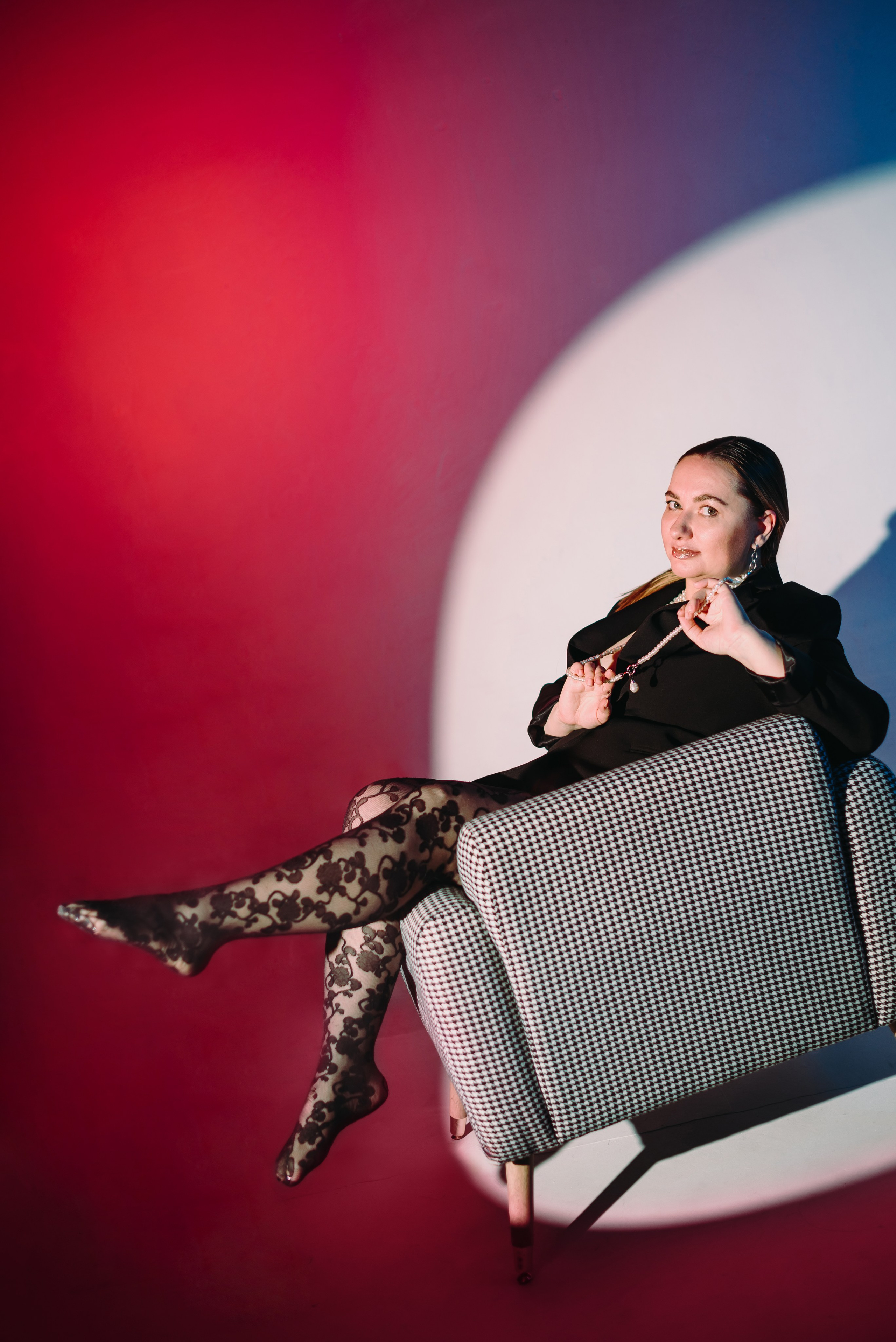 Фотосессия Анеты с цветным светом