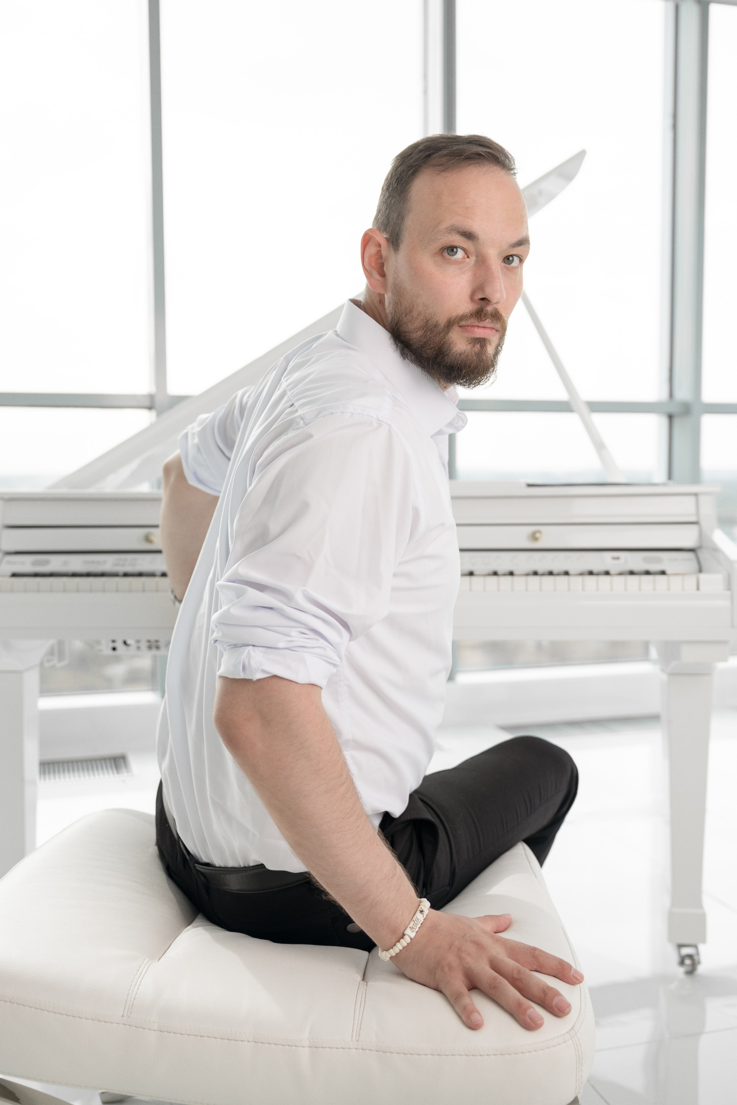 Мужская портретная съемка в студии. Фотограф в Санкт-Петербурге Вагнер Юлия